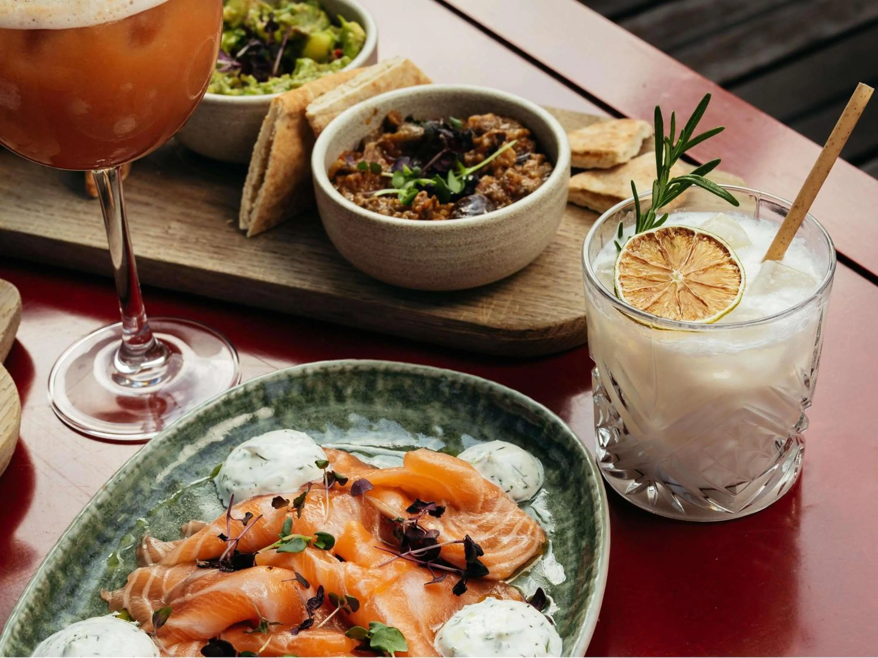 Restaurant/places to eat in Novotel Lyon Centre-Confluence Bord de Saone