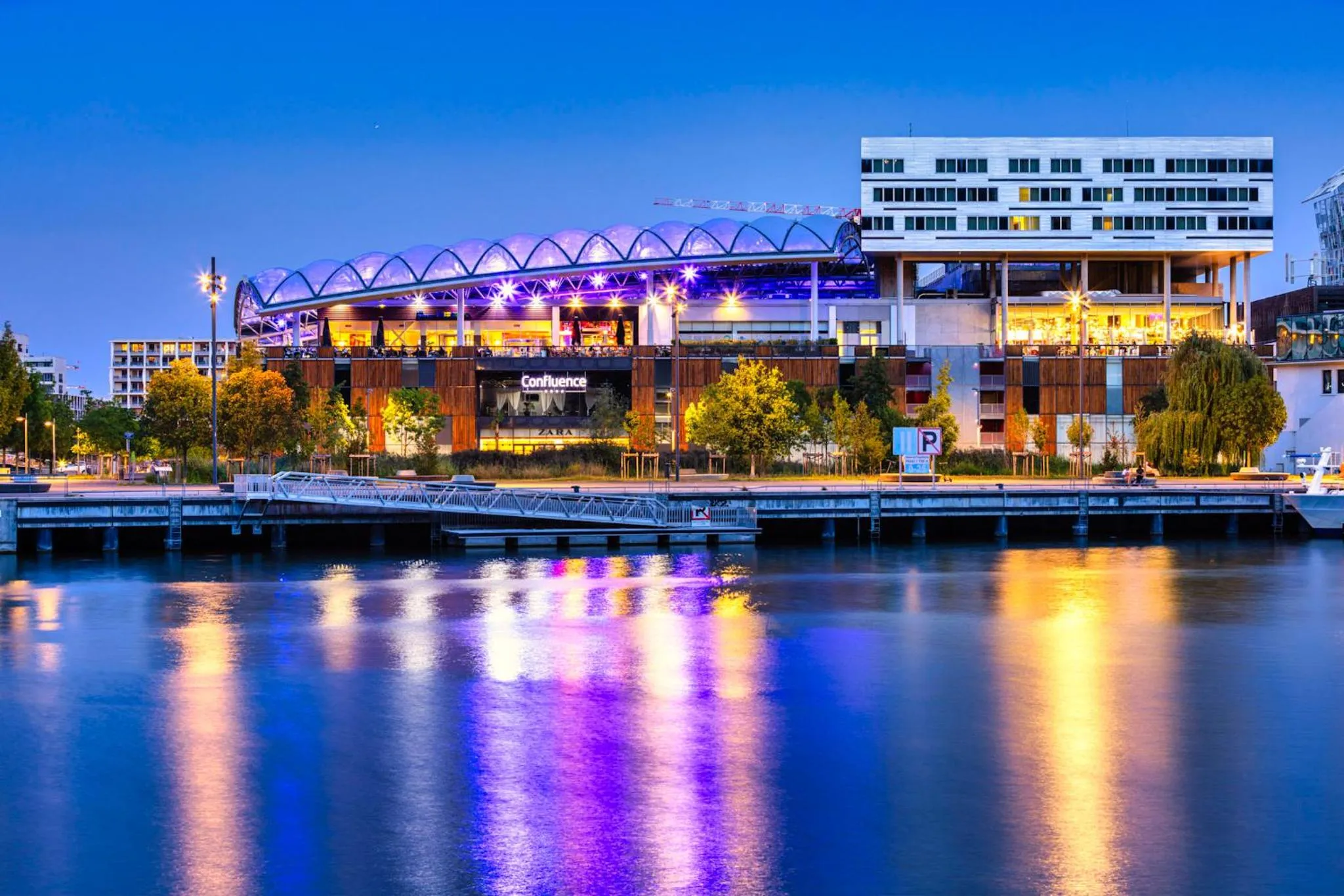 River view in Novotel Lyon Centre-Confluence Bord de Saone