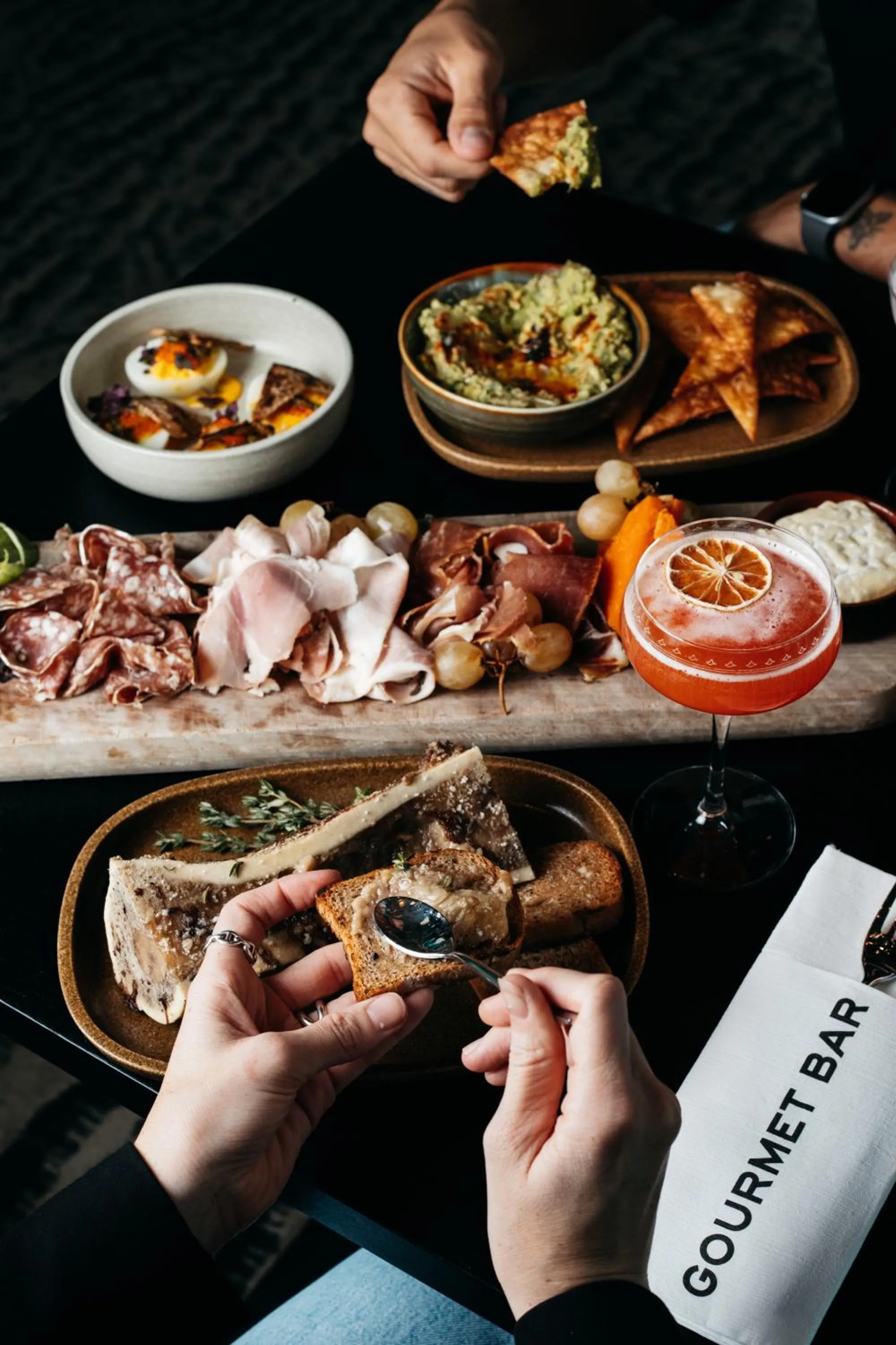 Restaurant/places to eat in Novotel Lyon Centre-Confluence Bord de Saone