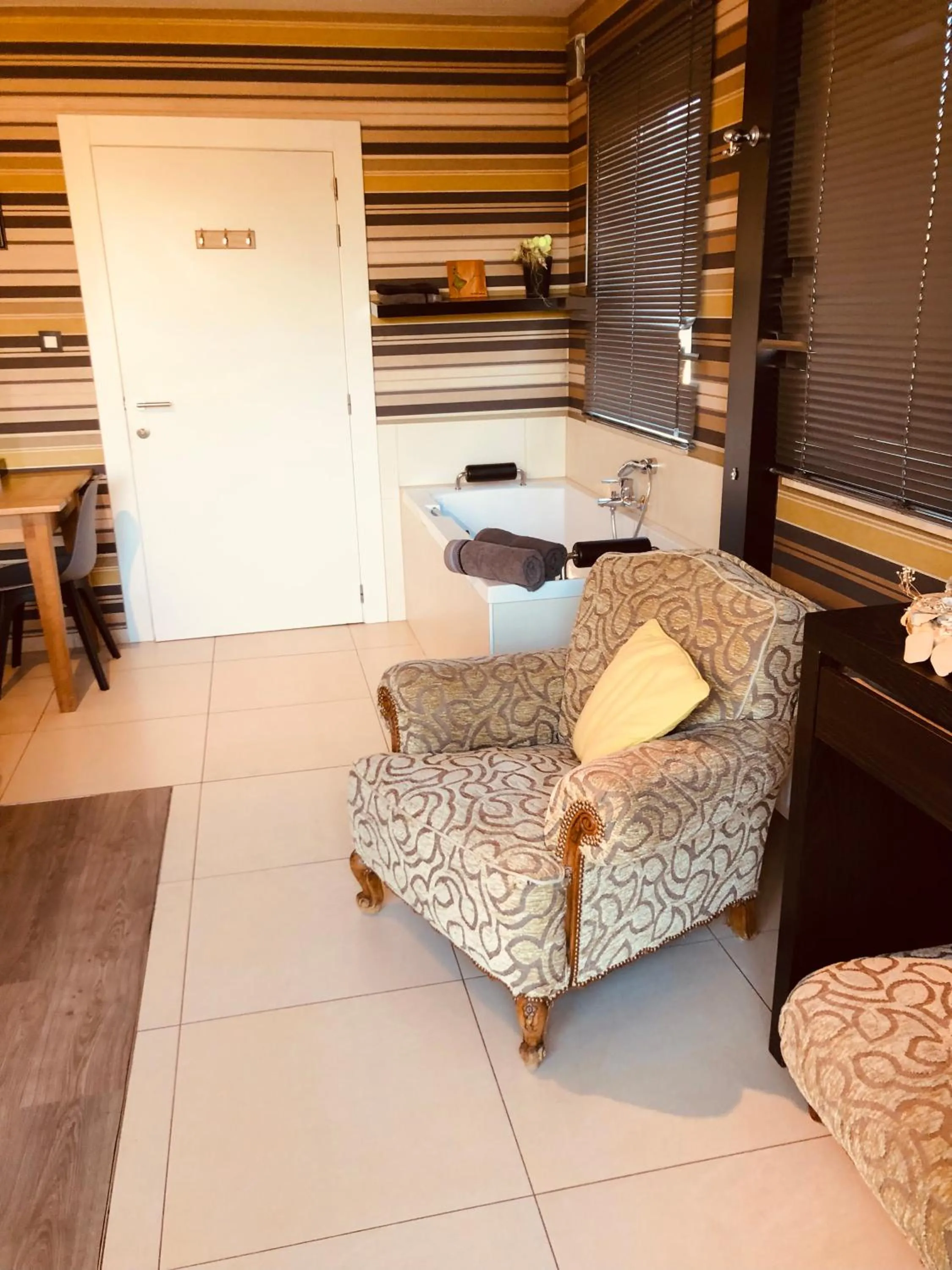 Guesthouse De Witte Merel Deluxe