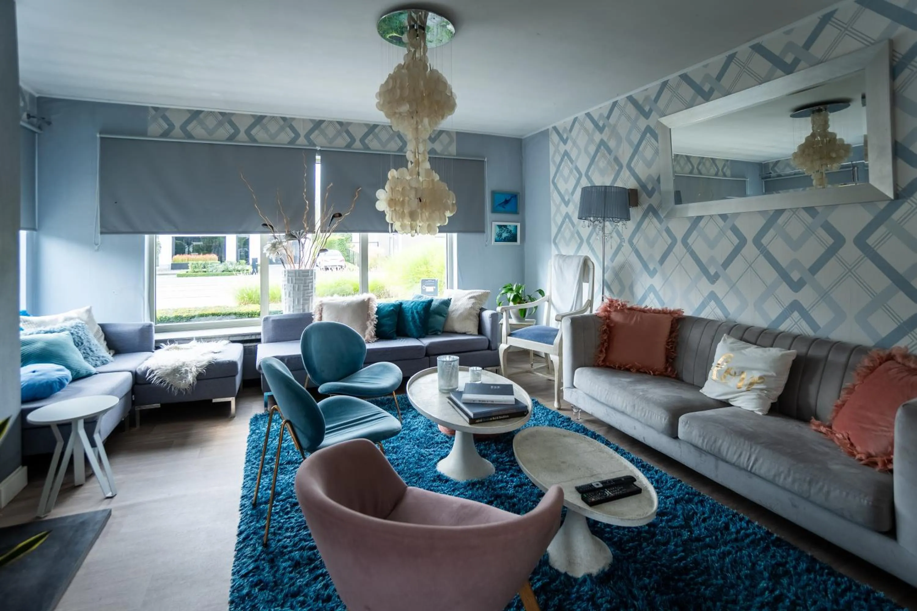 Living room in Guesthouse De Witte Merel Deluxe