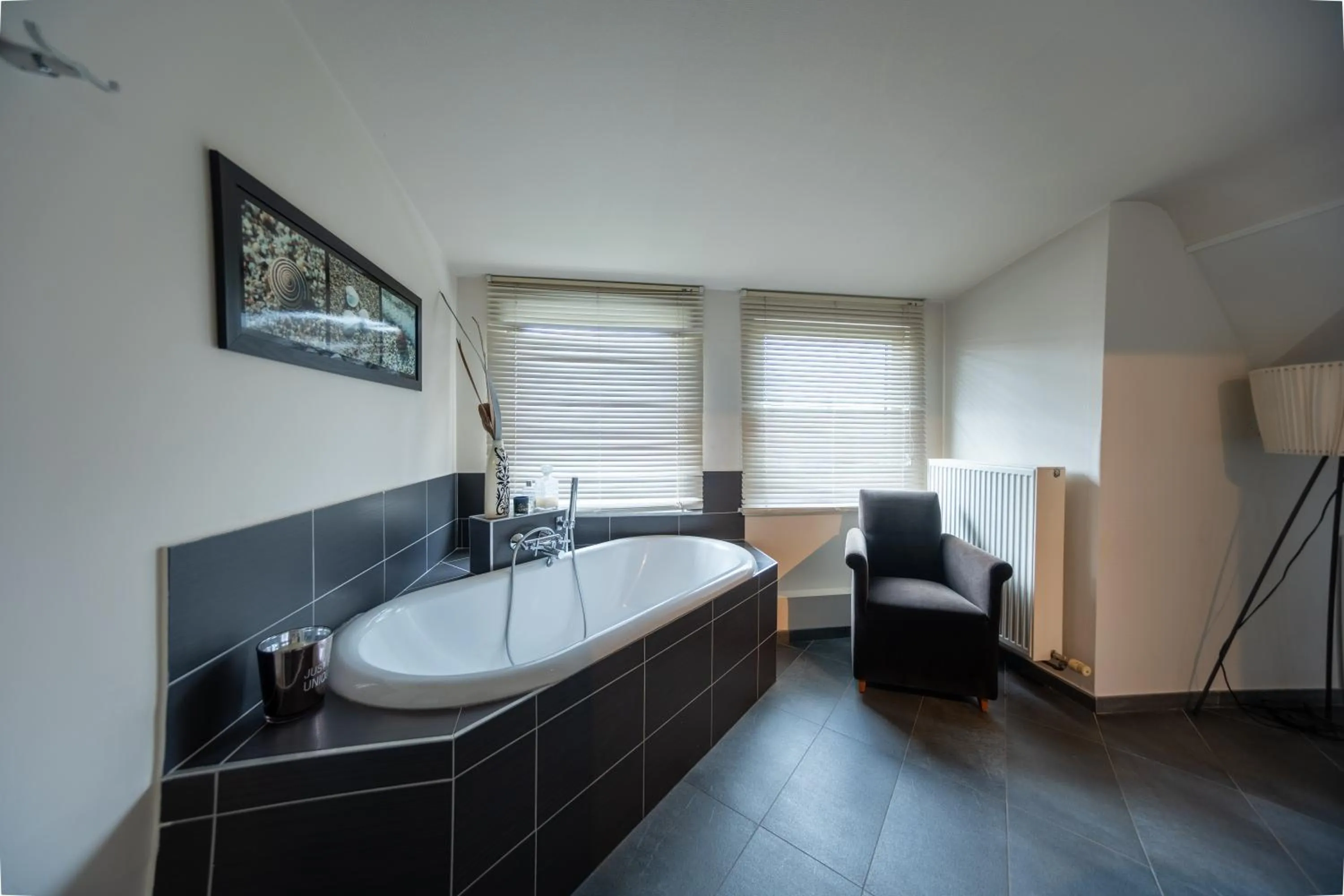 Bathroom in Guesthouse De Witte Merel Deluxe