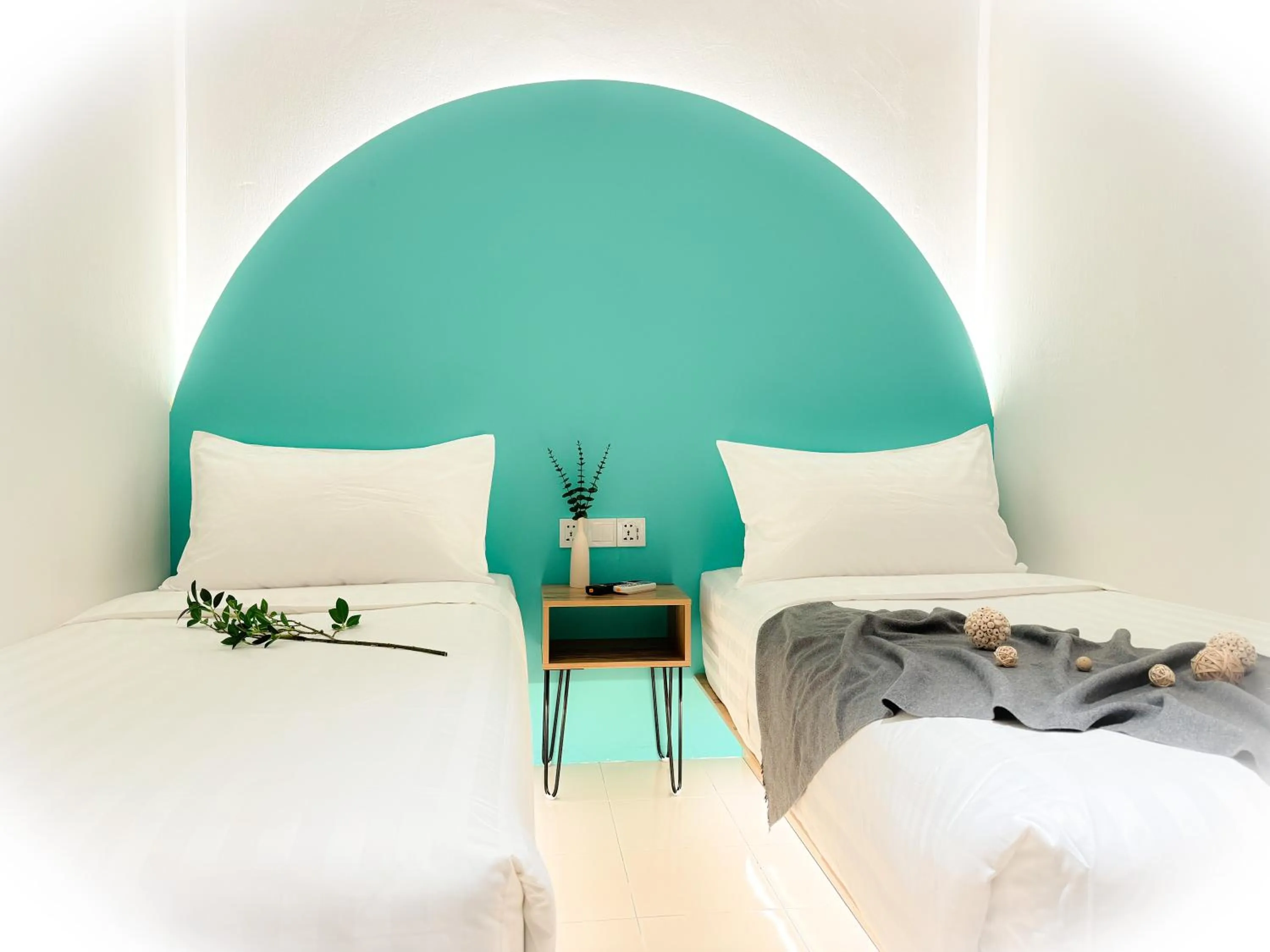 Bedroom, Bed in Apple 1 Hotel Queensbay