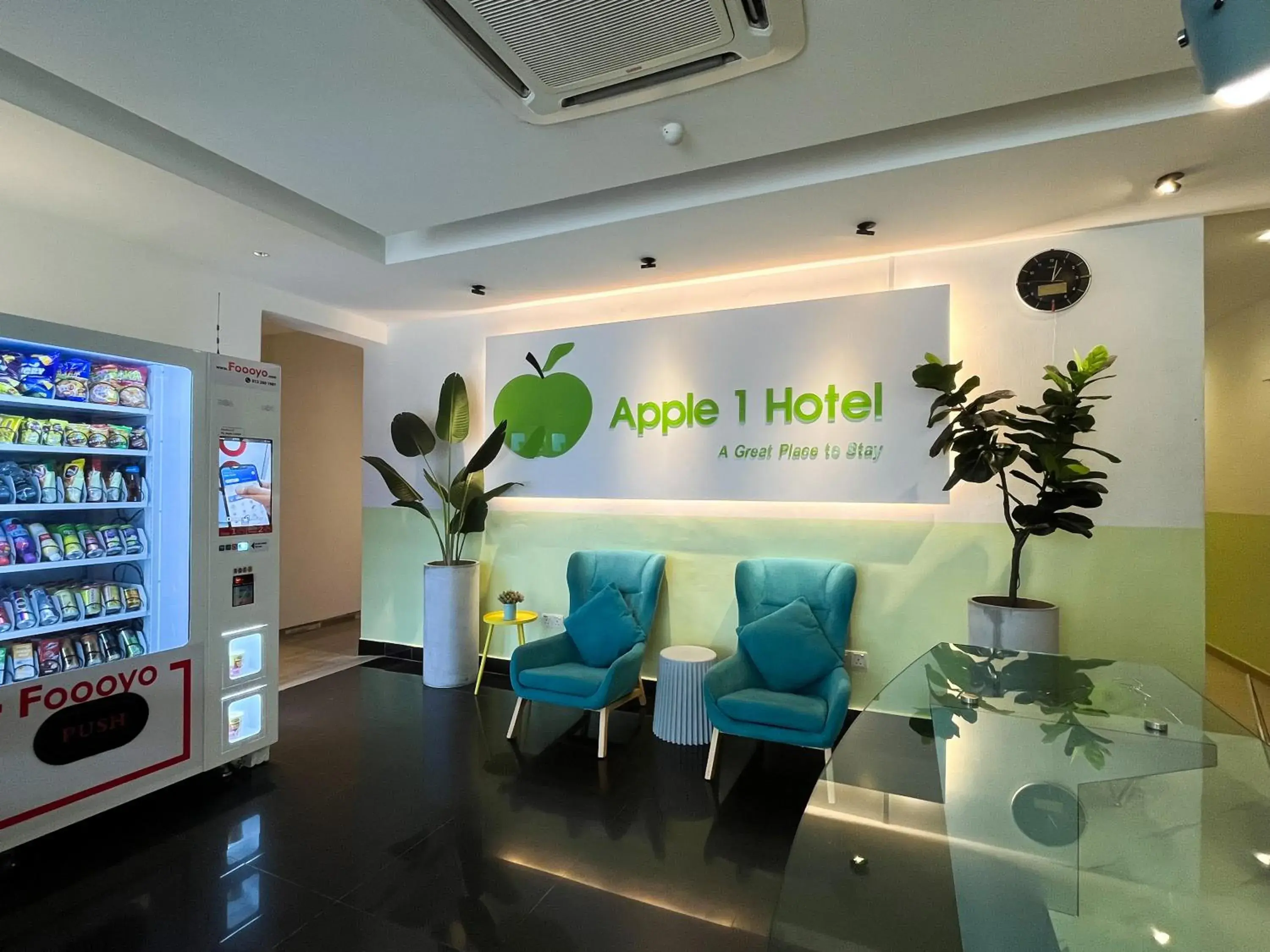Lobby or reception in Apple 1 Hotel Queensbay Lobby or reception in Apple 1 Hotel Queensbay