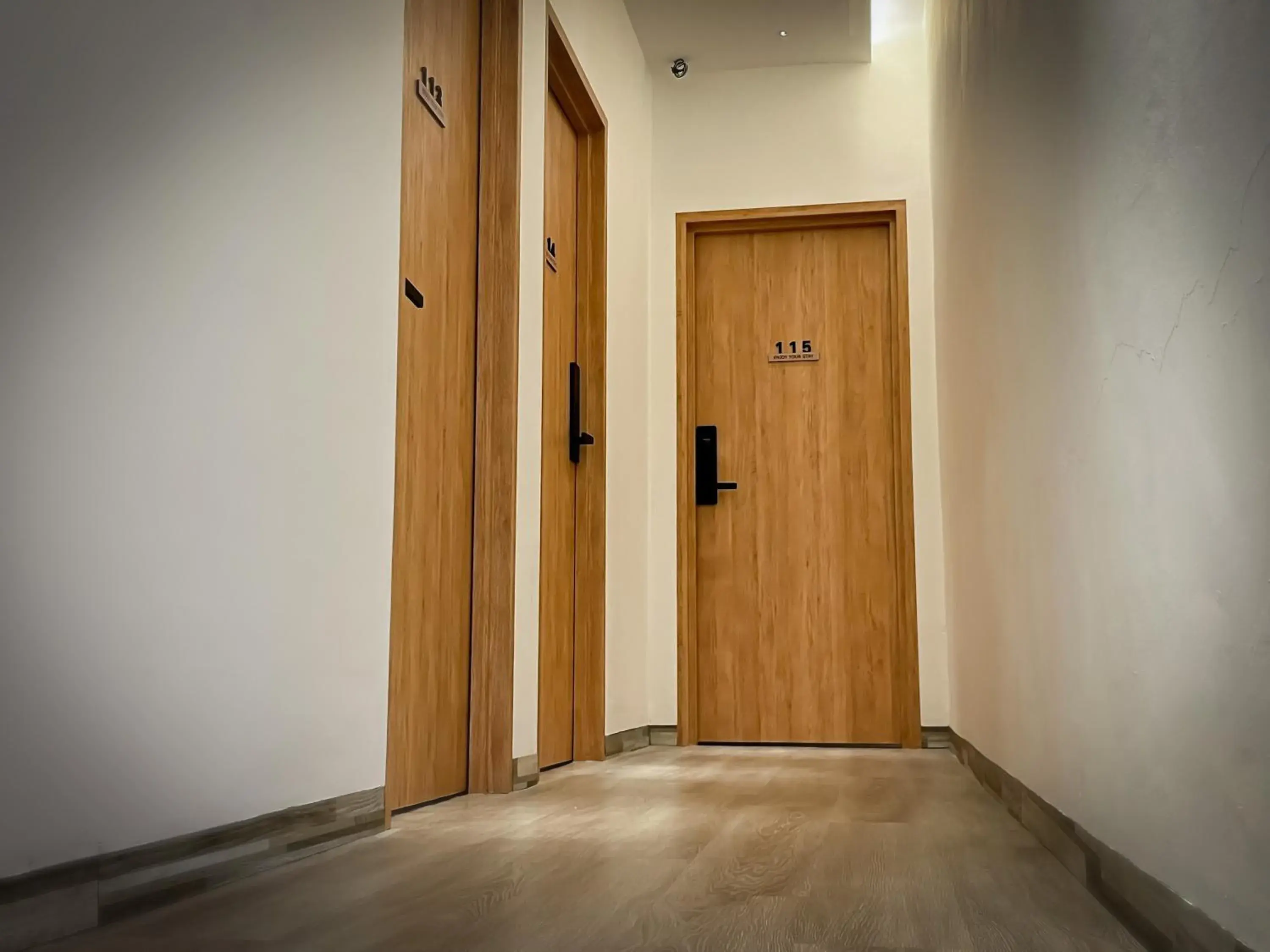 Facade/entrance in Apple 1 Hotel Queensbay Facade/entrance in Apple 1 Hotel Queensbay