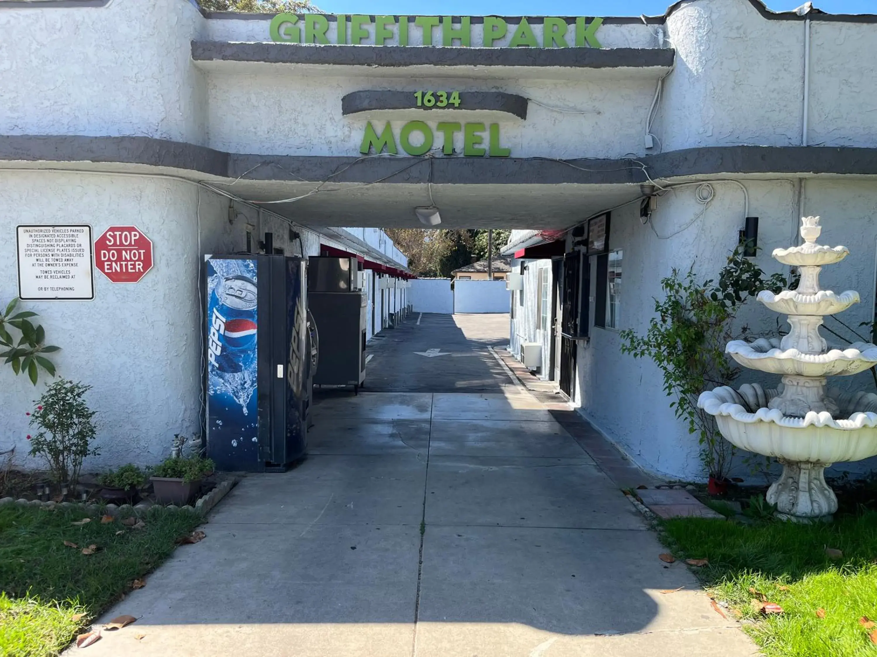Griffith Park Motel, in Los Angeles Hollywood Area Griffith Park Motel, in Los Angeles Hollywood Area