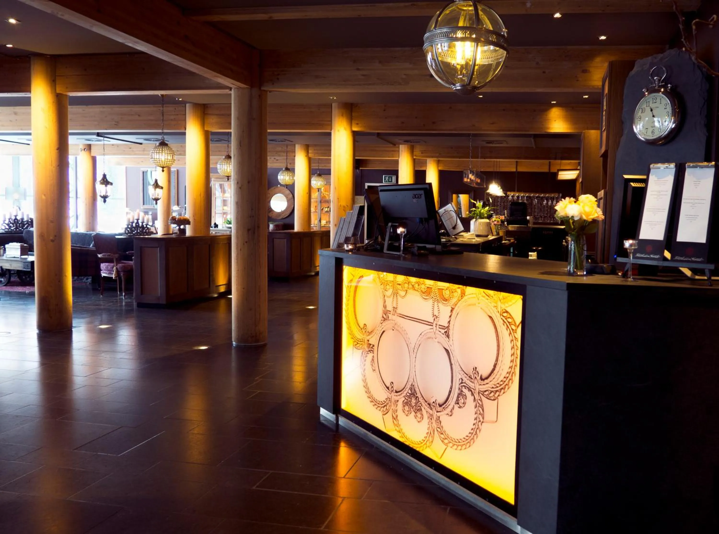 Lobby or reception in Fretheim Hotel