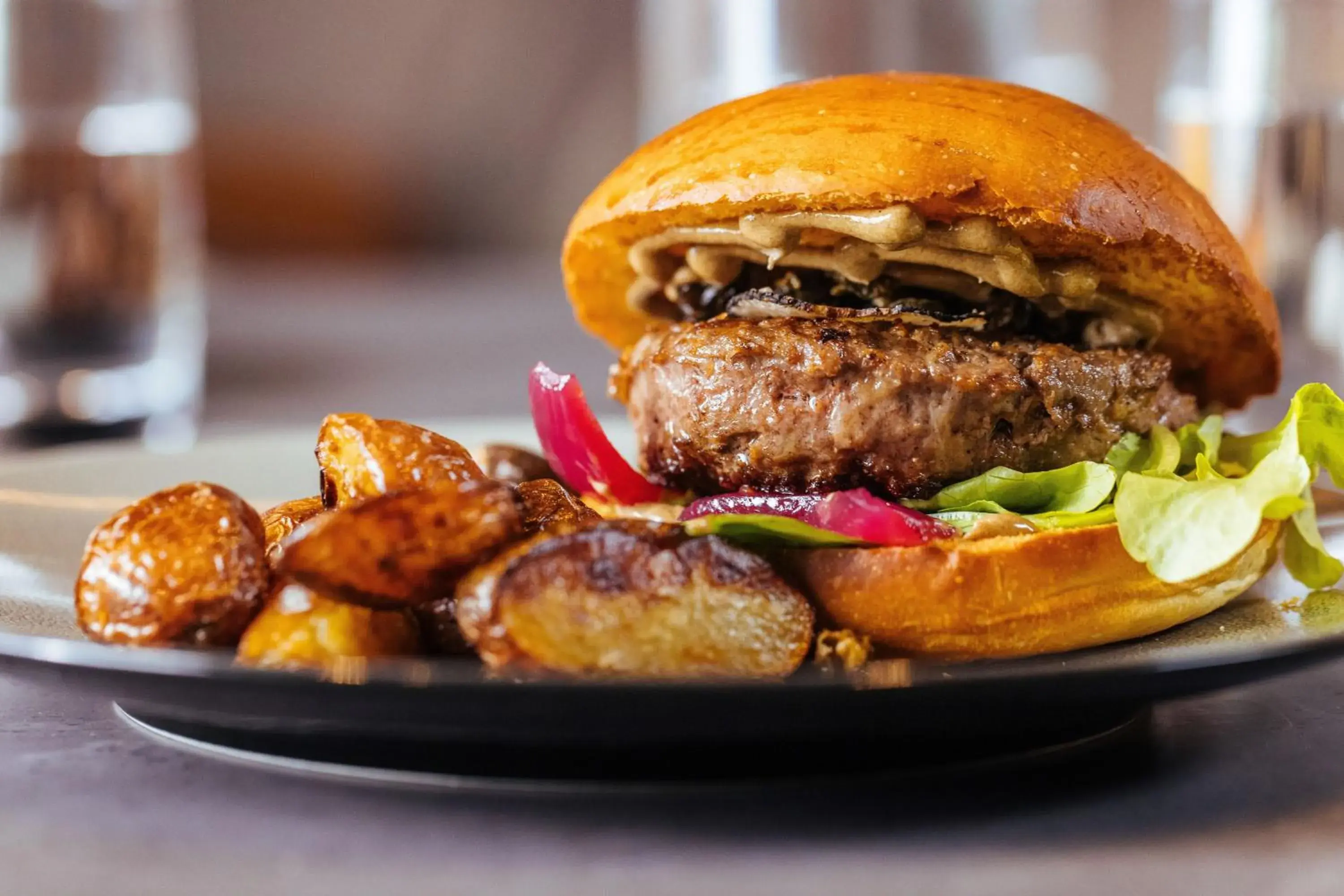 Restaurant/places to eat in Fretheim Hotel Restaurant/places to eat in Fretheim Hotel