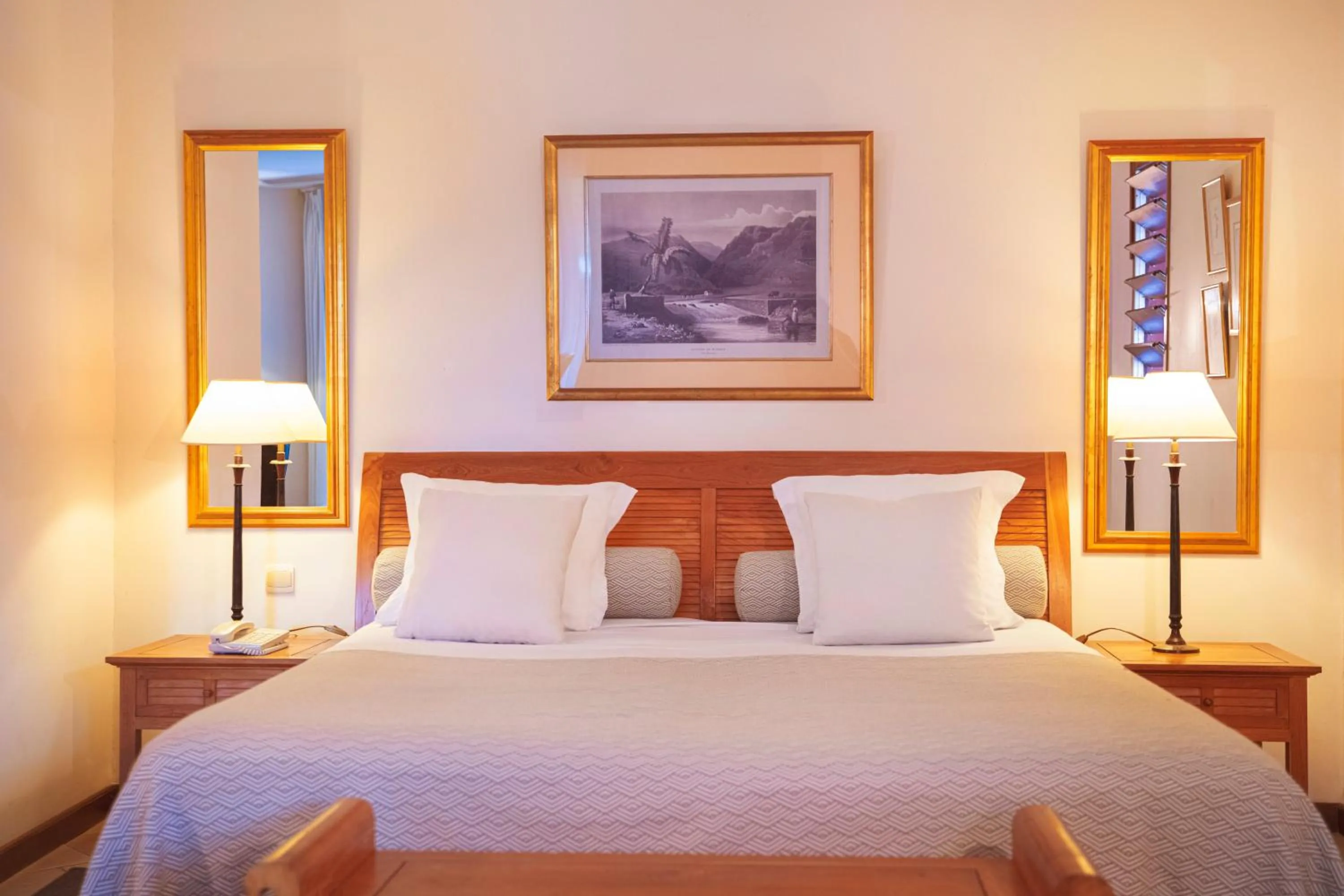 Bed in Le Saint Alexis **** Hotel & Spa