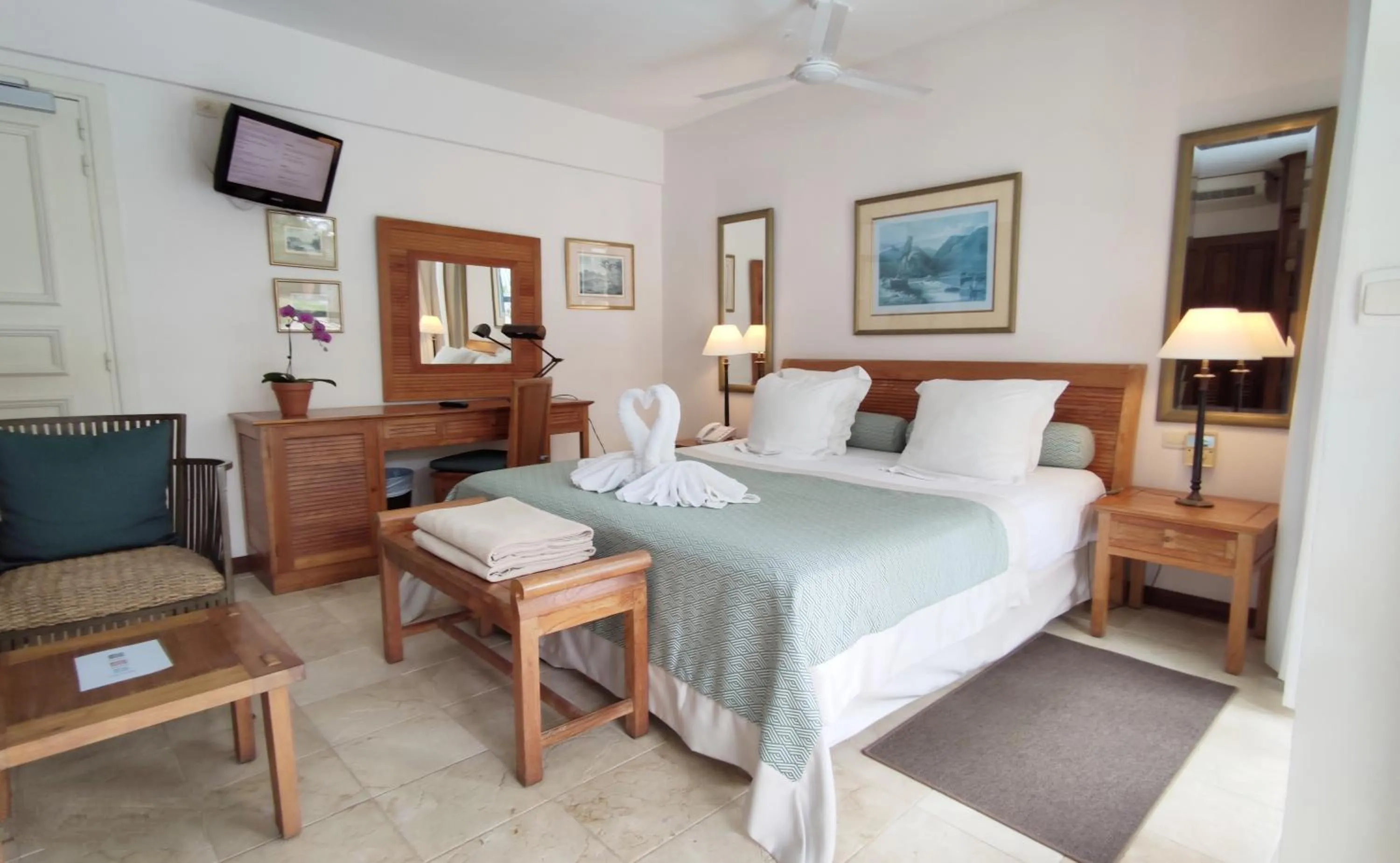 Bedroom, Bed in Le Saint Alexis **** Hotel & Spa