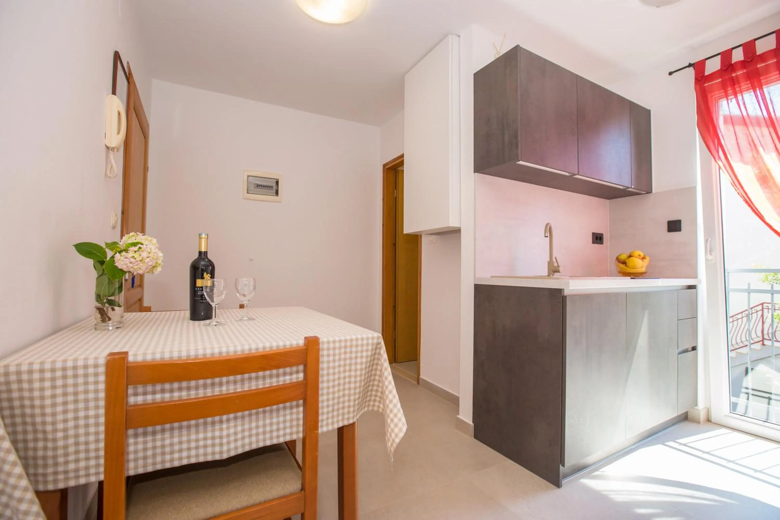 Kitchen or kitchenette in Apartments Villa Borik