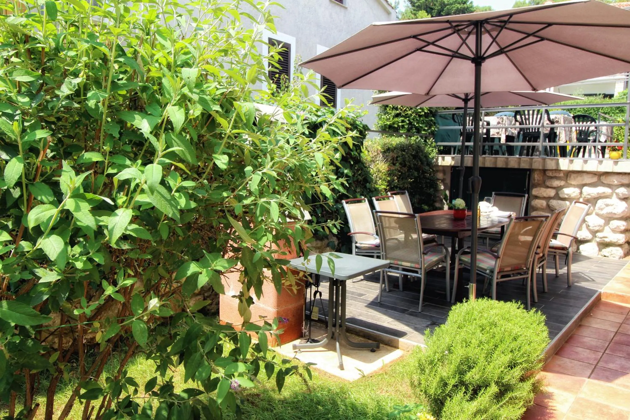 BBQ facilities in Apartments Villa Borik
