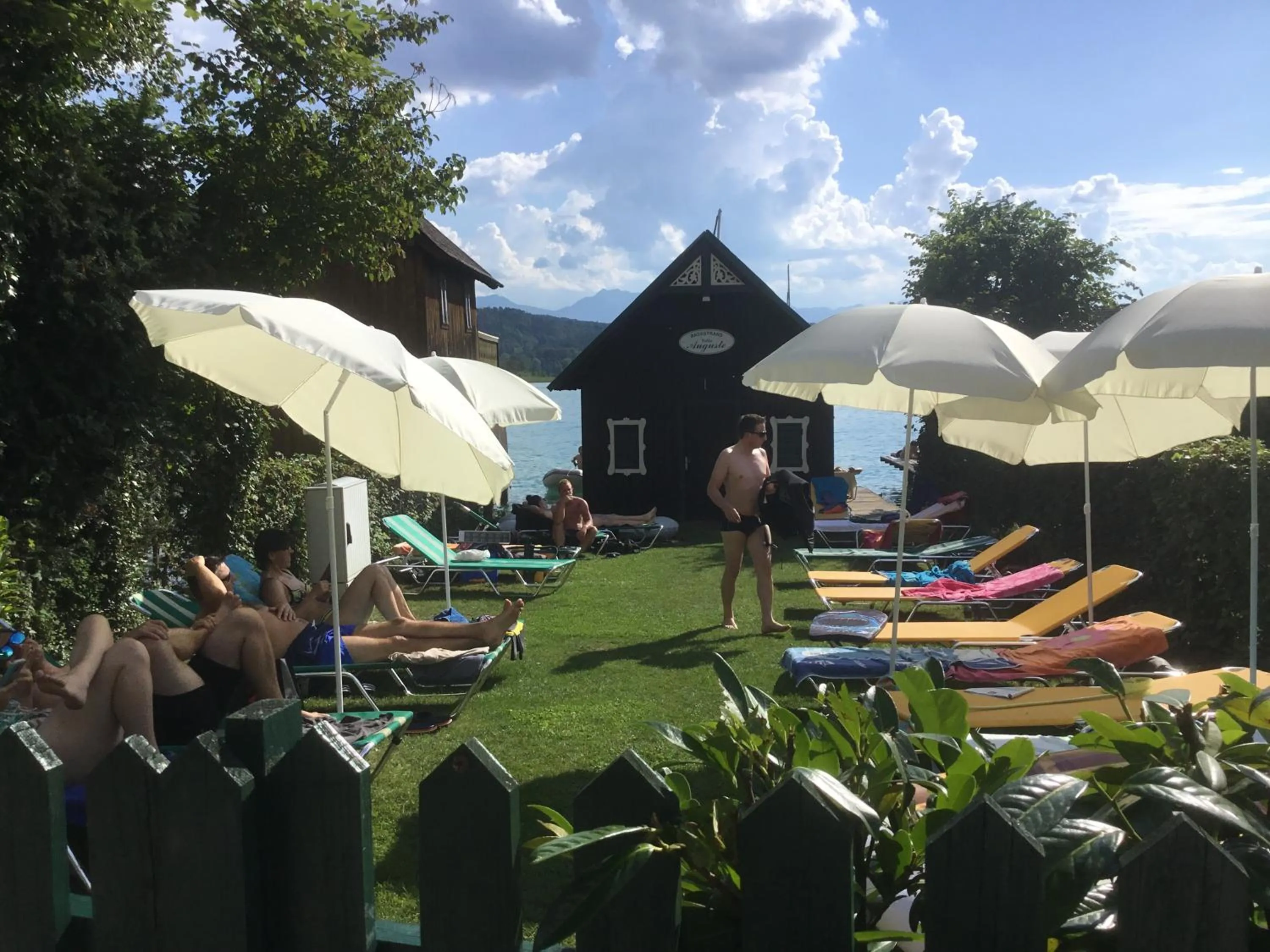 Beach in Villa Auguste