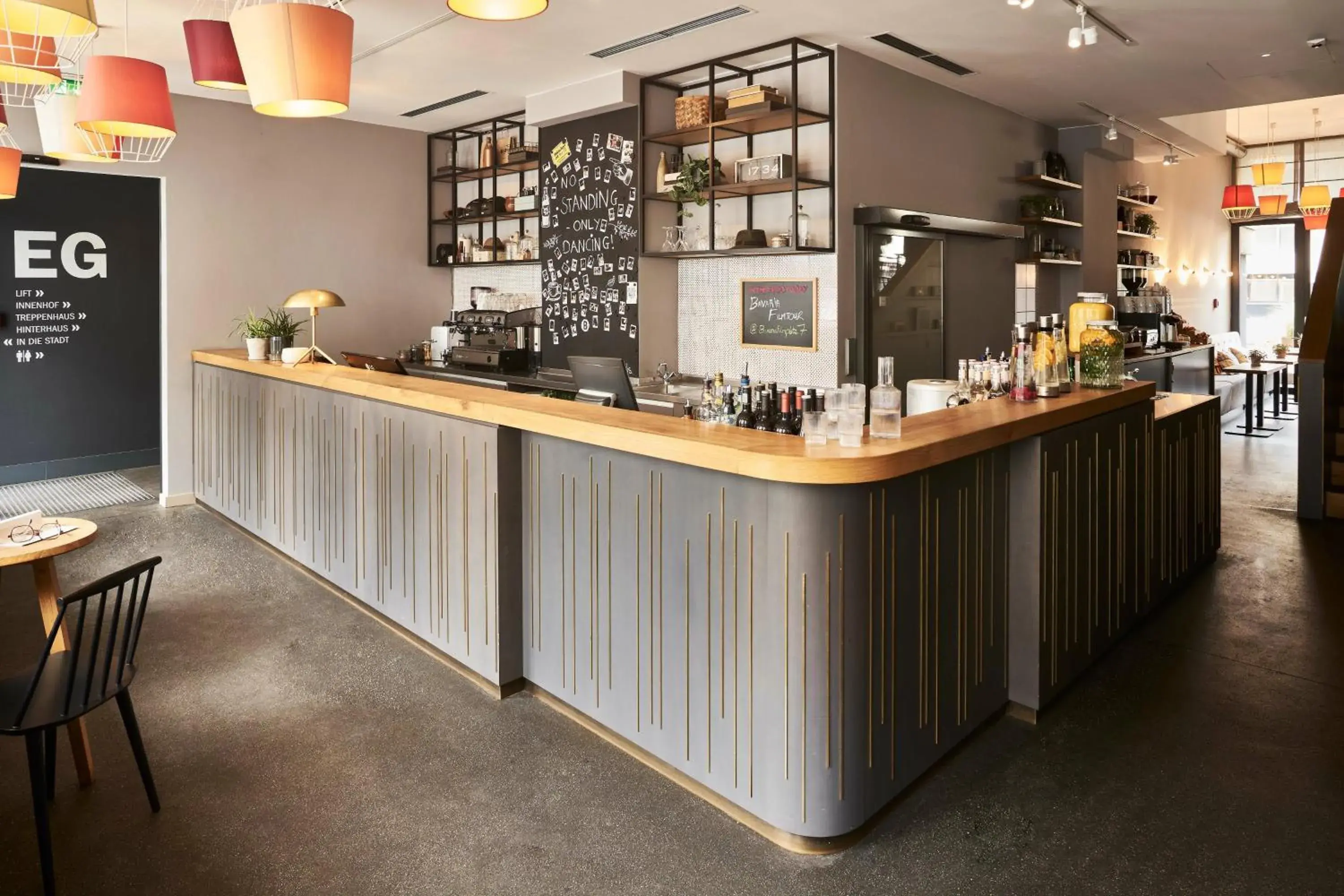 Lobby or reception in Bold Hotel München Zentrum Lobby or reception in Bold Hotel München Zentrum