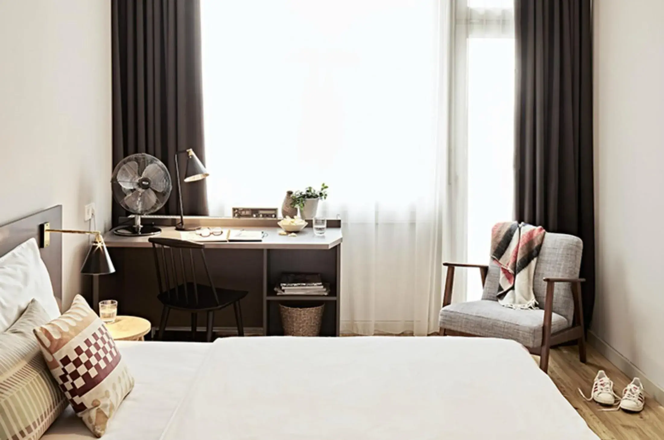 Photo of the whole room, Bed in Bold Hotel München Zentrum Photo of the whole room, Bed in Bold Hotel München Zentrum