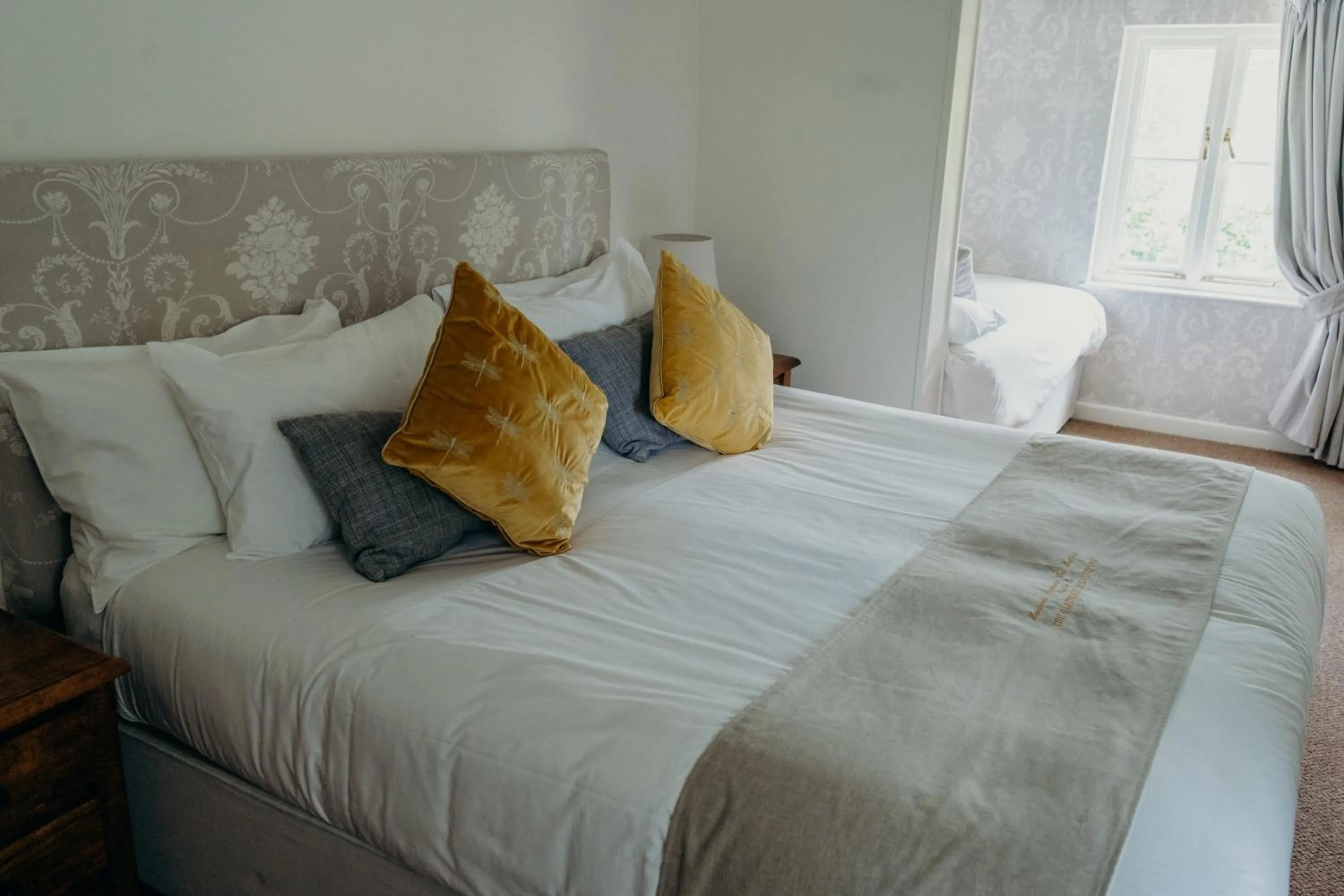 Bedroom, Bed in Lydford House