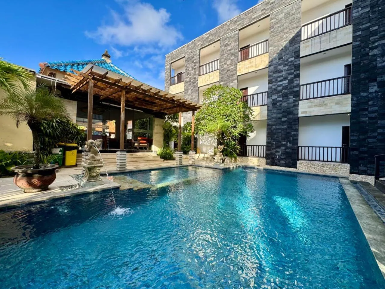 Property building in Mamo Hotel Uluwatu