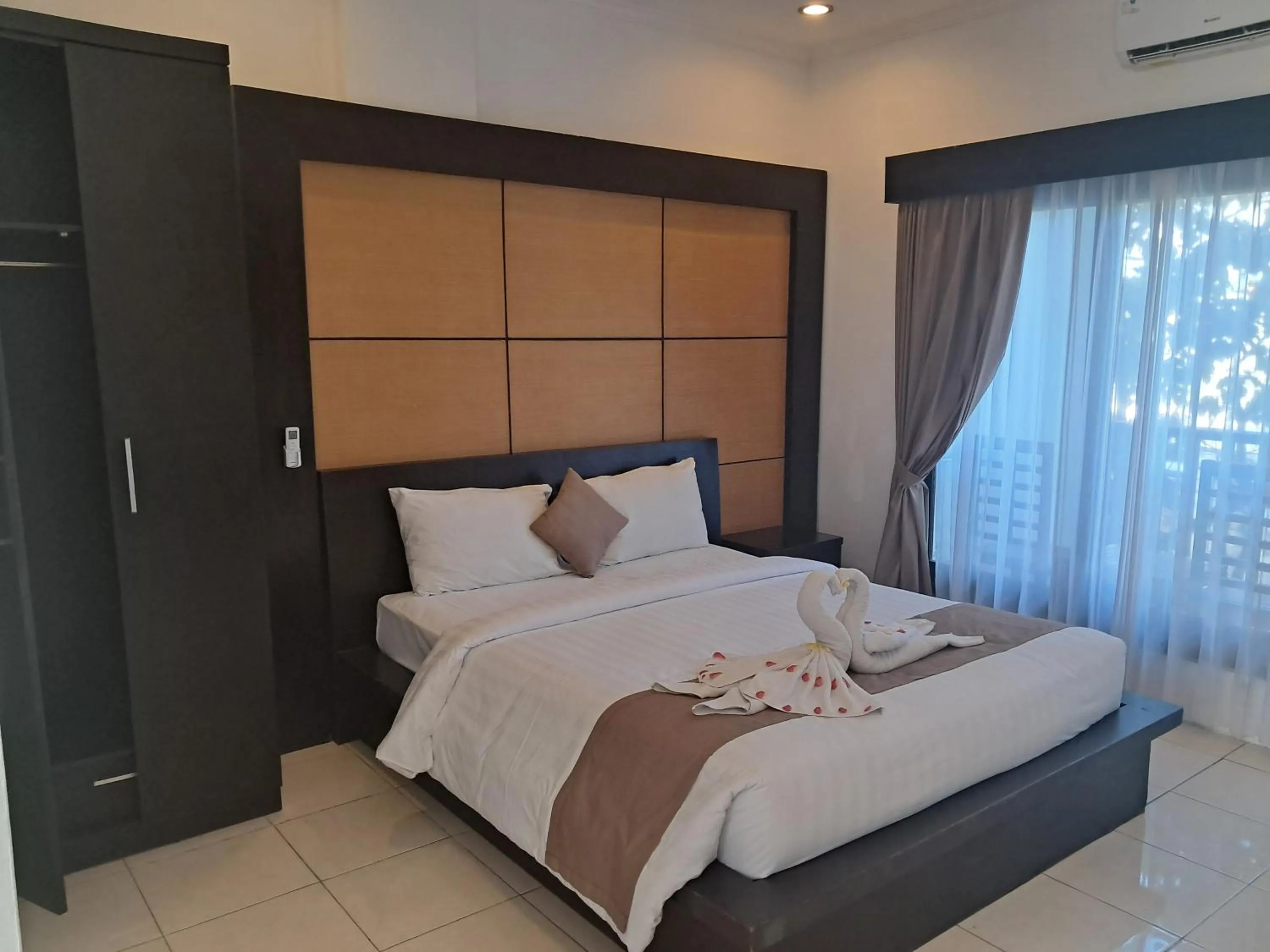 Bed in Mamo Hotel Uluwatu