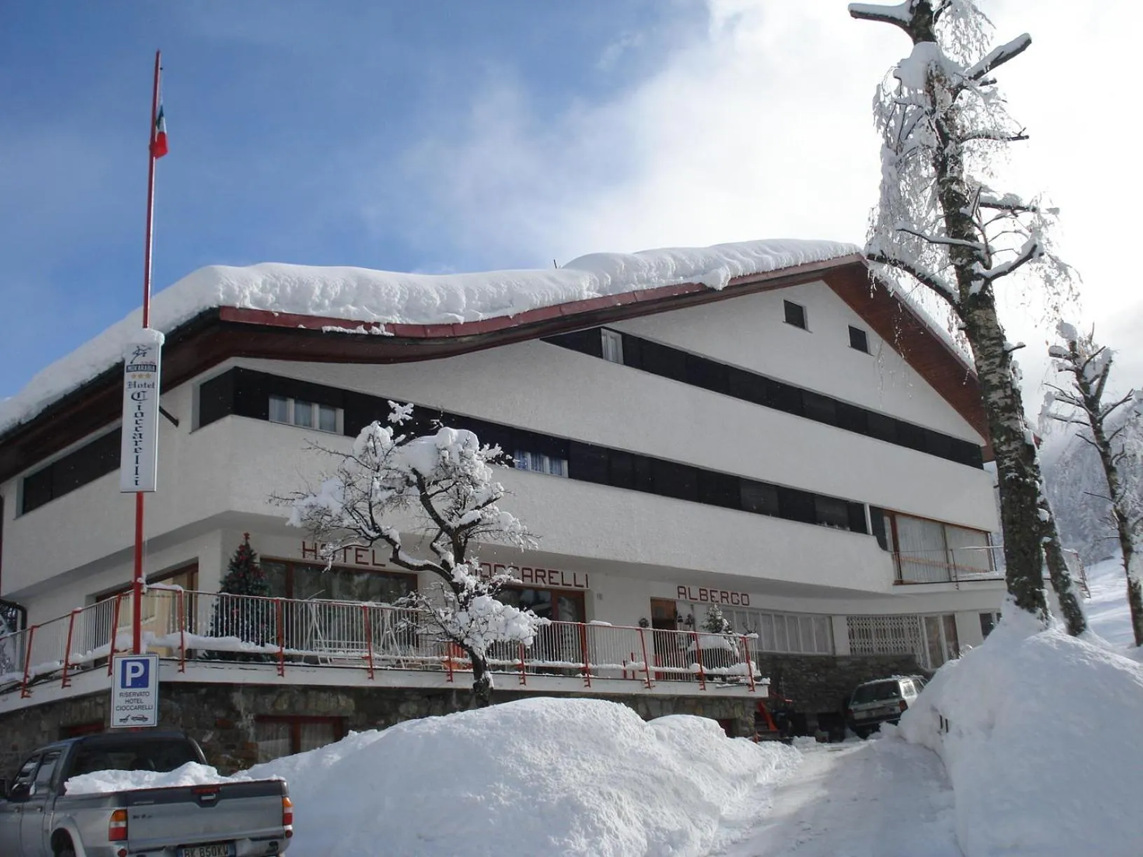 Property building in Albergo Cioccarelli