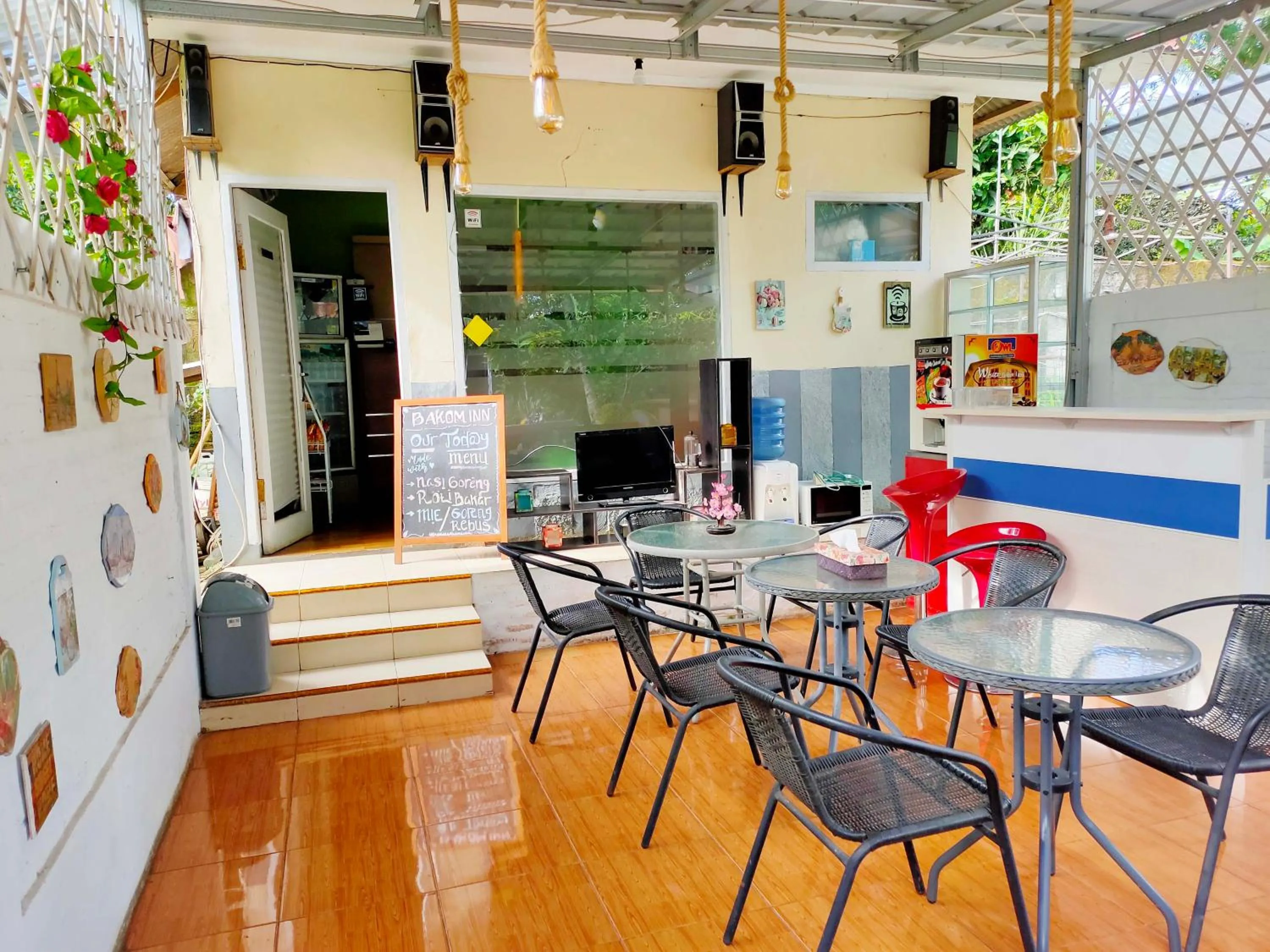 Lounge or bar in Bakom Inn Syariah