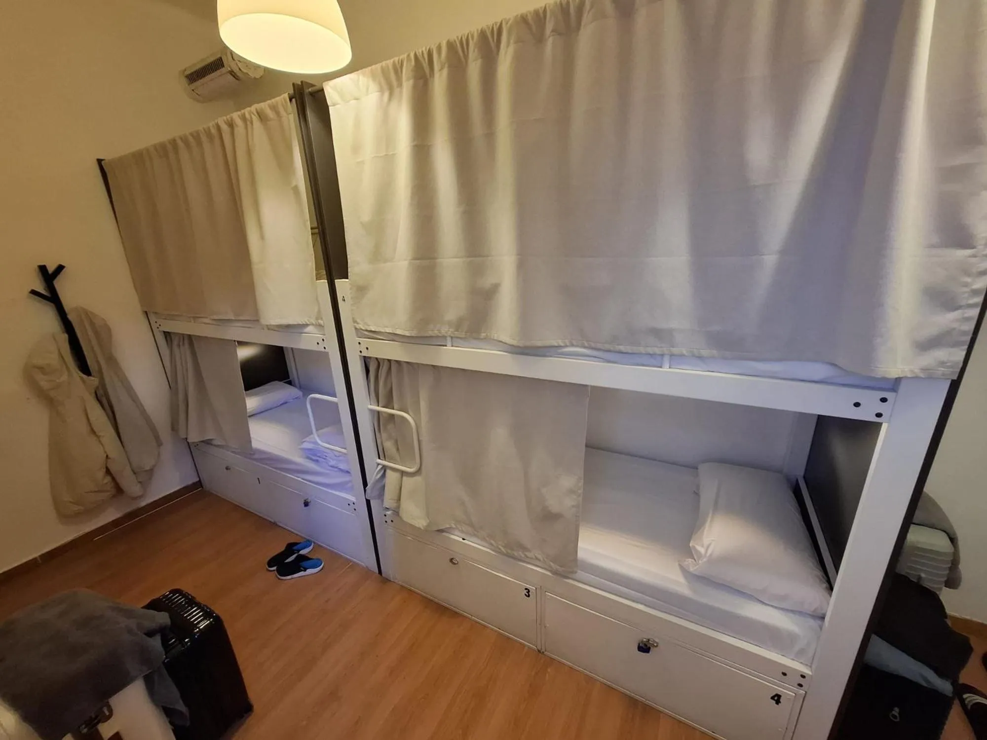 bunk bed, Bed in Mediterranean Hostel Barcelona