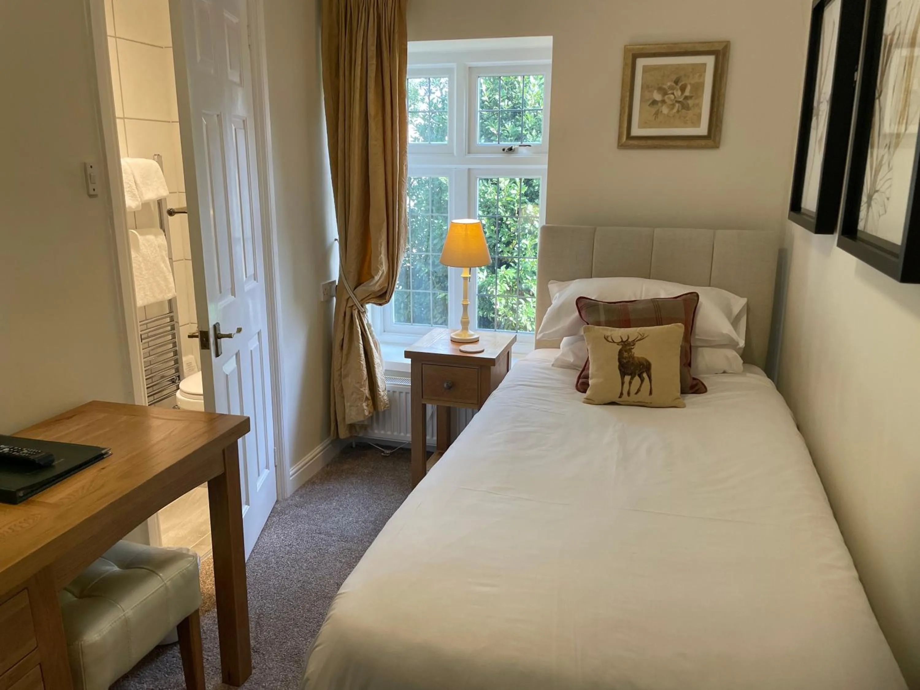 Bedroom in Easington Guest House