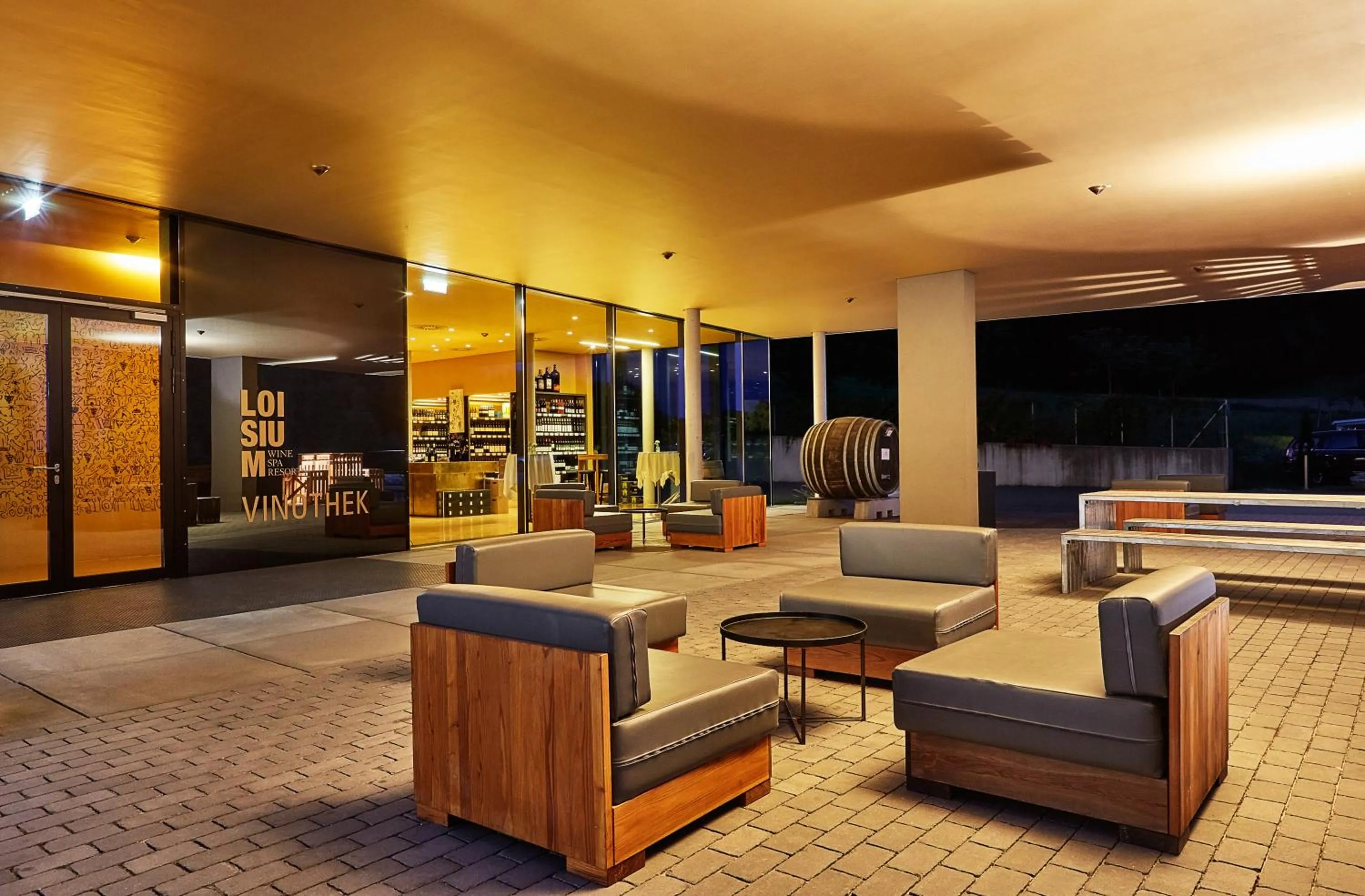 Lounge or bar in LOISIUM Wine & Spa Hotel Südsteiermark