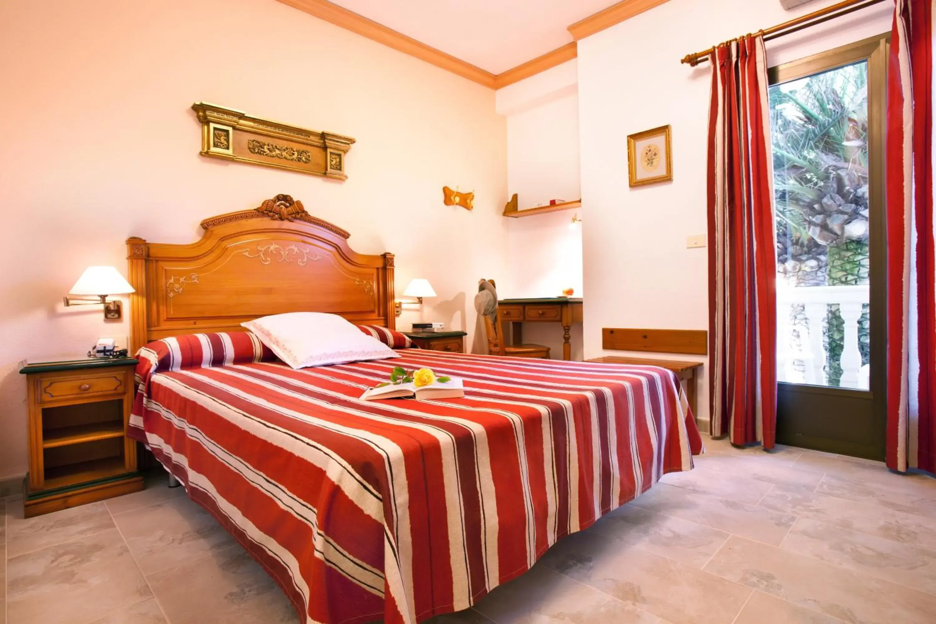 Double Room - single occupancy in Hotel Rosa Double Room - single occupancy in Hotel Rosa