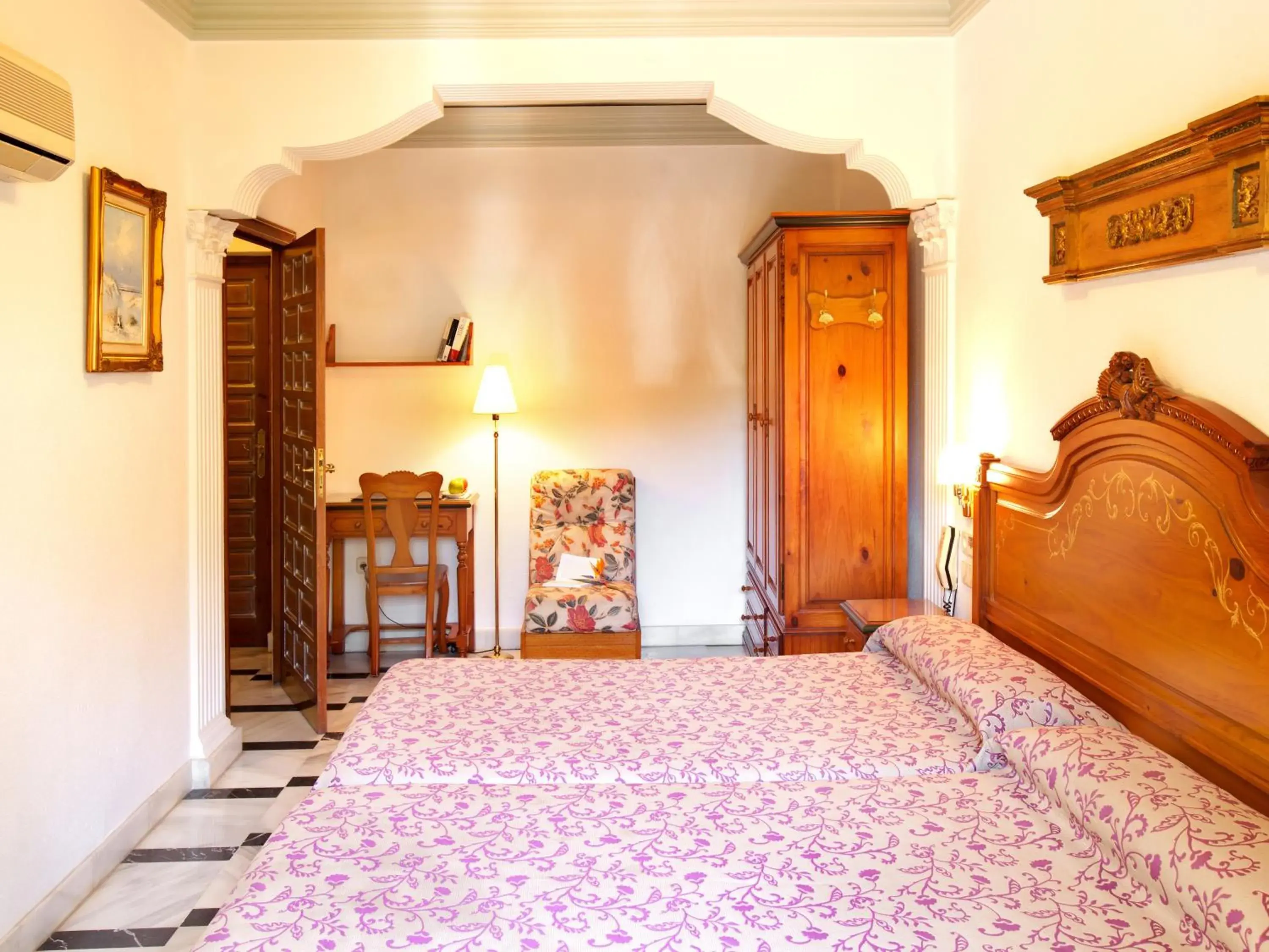 Superior Double Room - single occupancy in Hotel Rosa Superior Double Room - single occupancy in Hotel Rosa