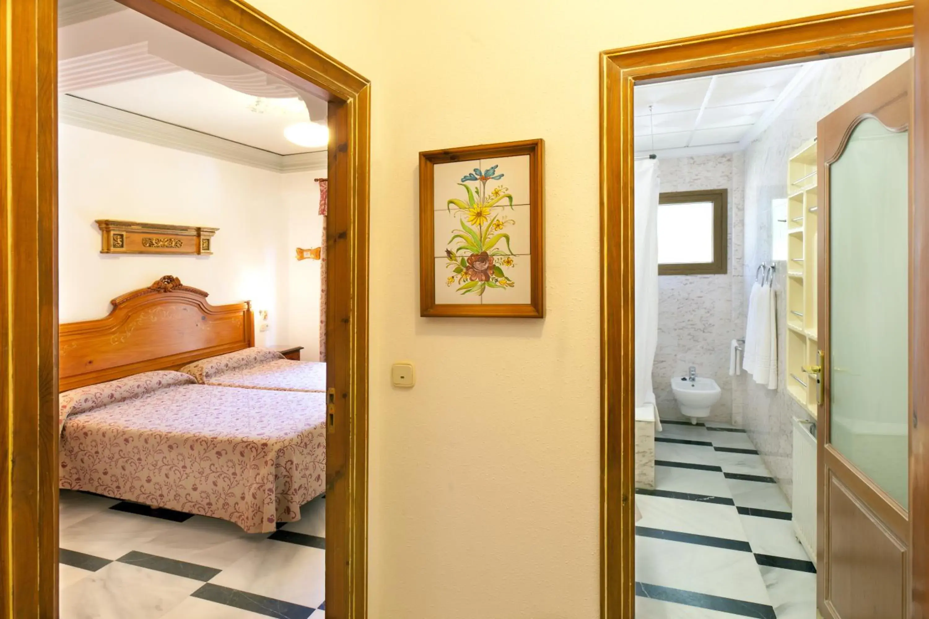 Superior Family Room - single occupancy in Hotel Rosa Superior Family Room - single occupancy in Hotel Rosa