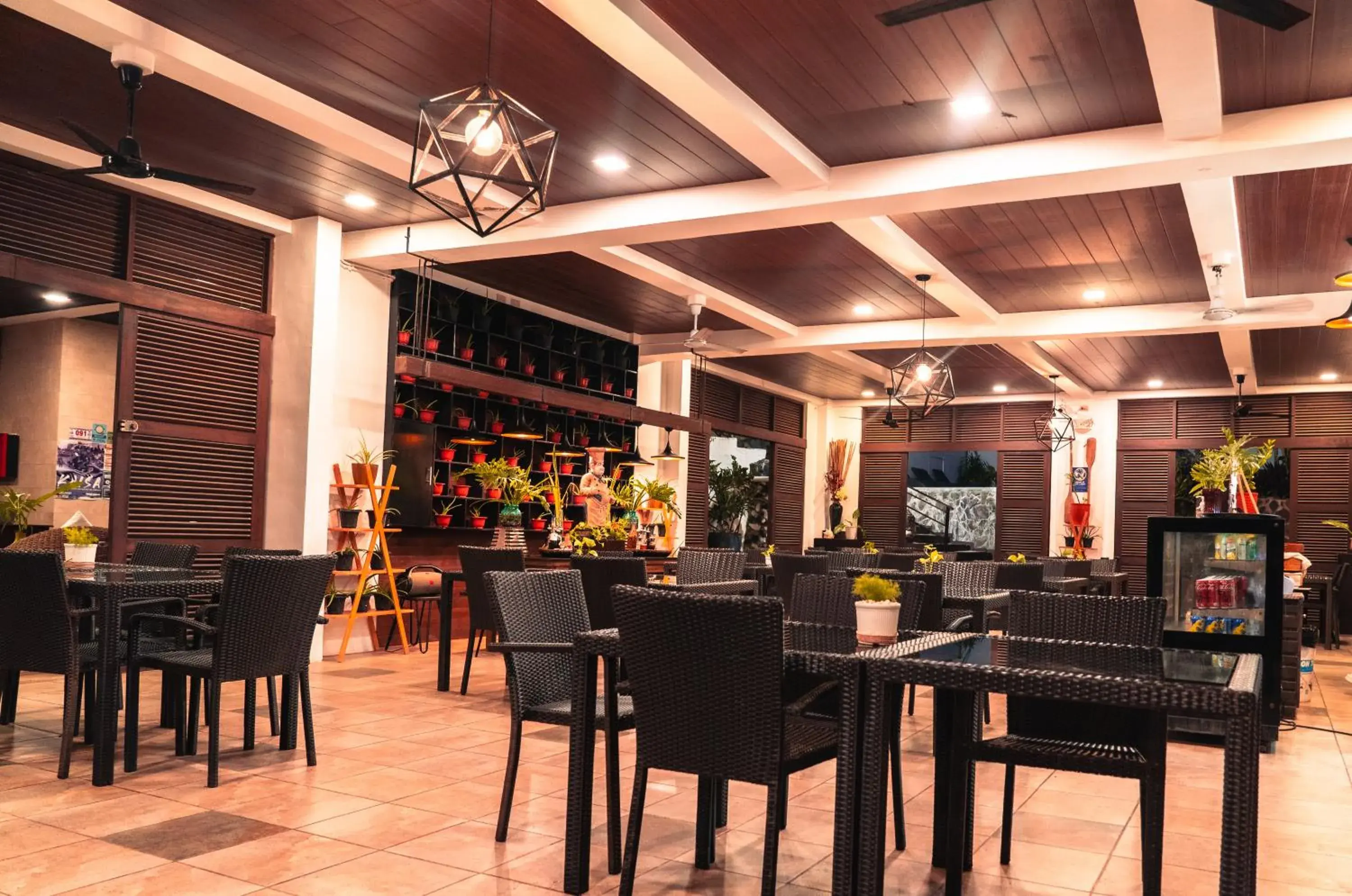Restaurant/places to eat in Altamare Dive and Leisure Resort Anilao Restaurant/places to eat in Altamare Dive and Leisure Resort Anilao