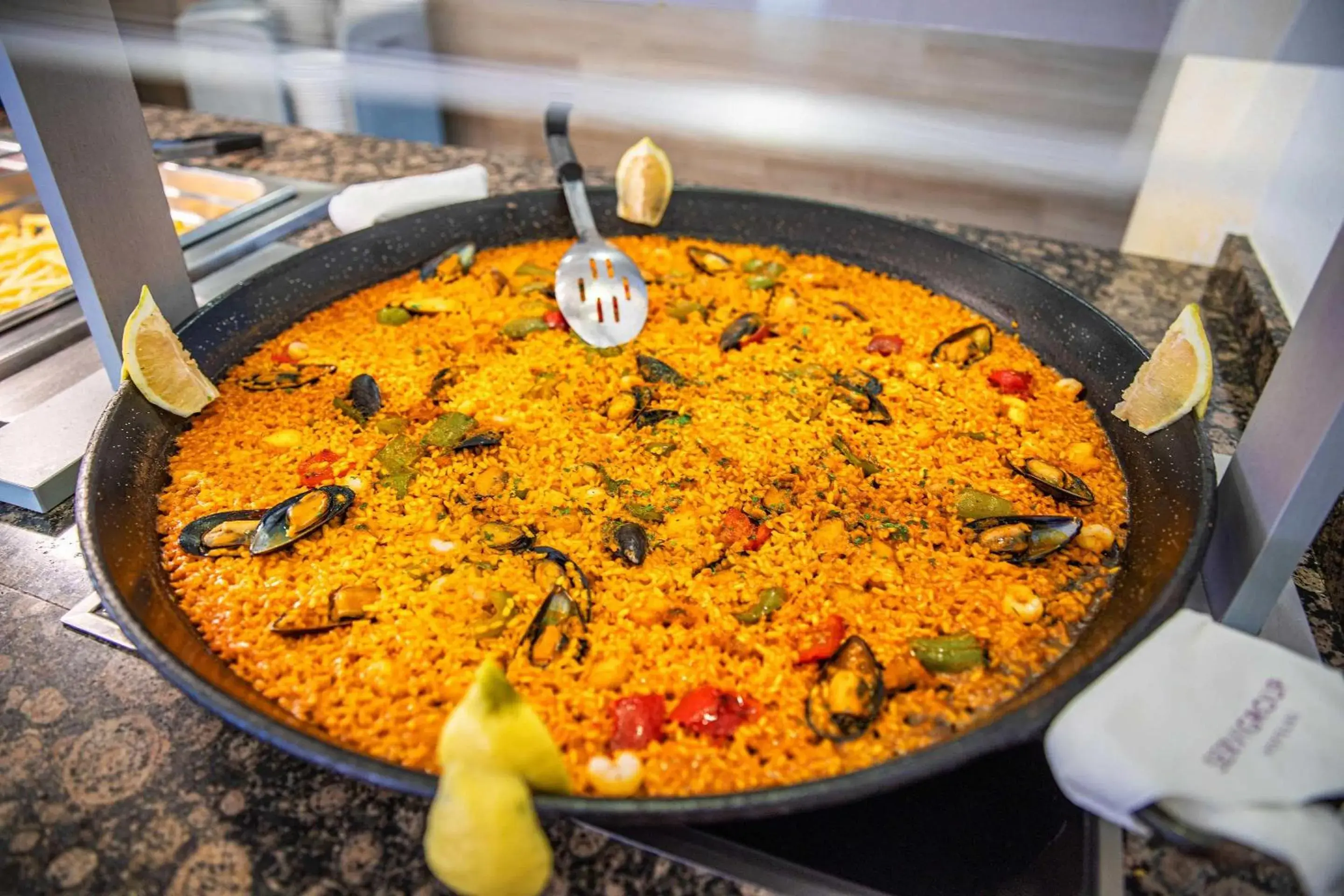 Restaurant/places to eat in Hotel Servigroup Galua Restaurant/places to eat in Hotel Servigroup Galua