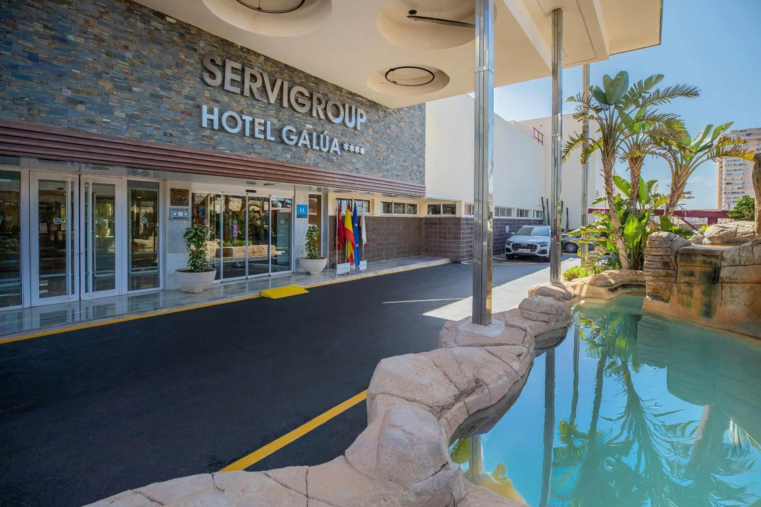 Property building in Hotel Servigroup Galua