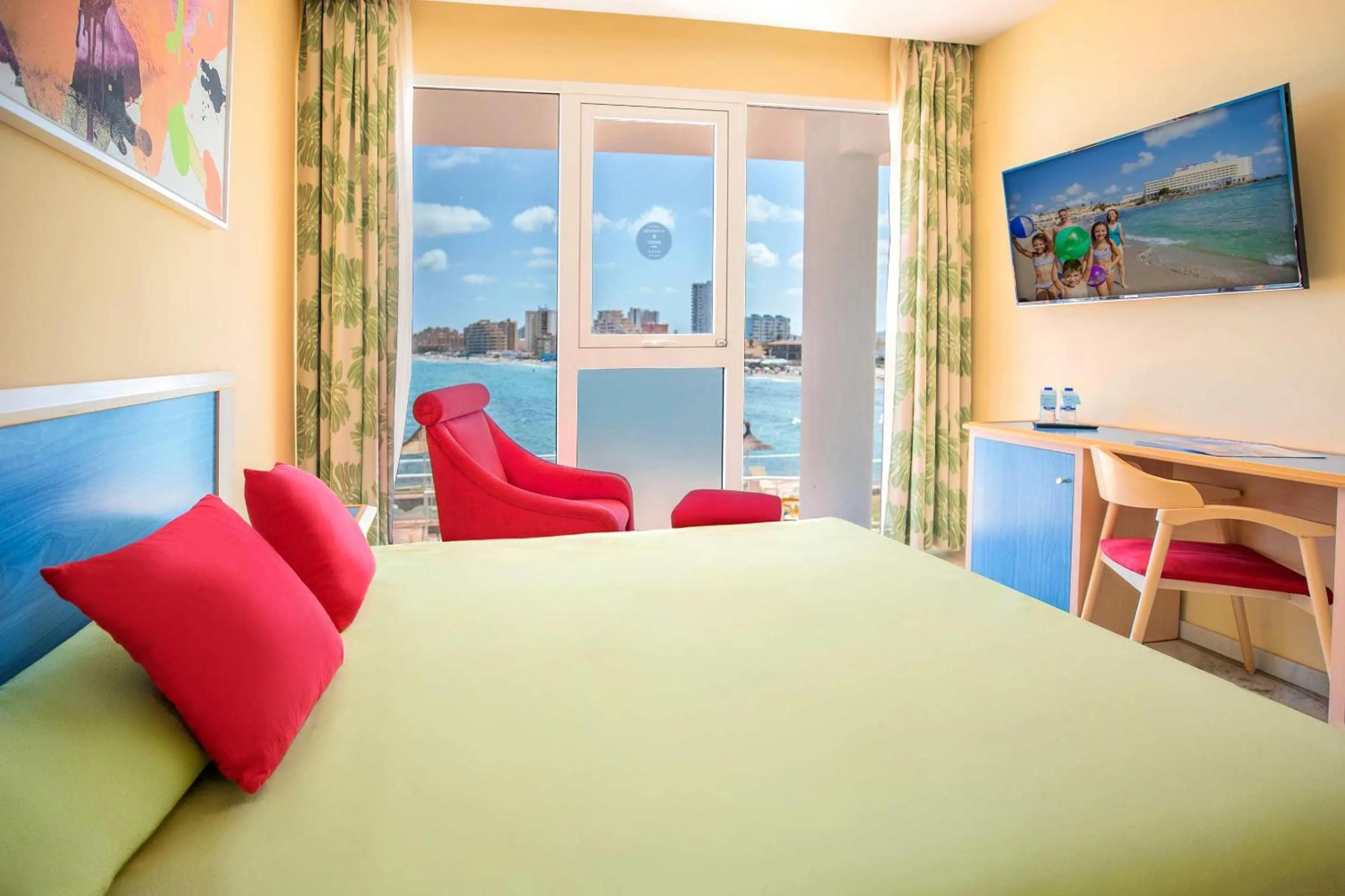 Photo of the whole room, Bed in Hotel Servigroup Galua