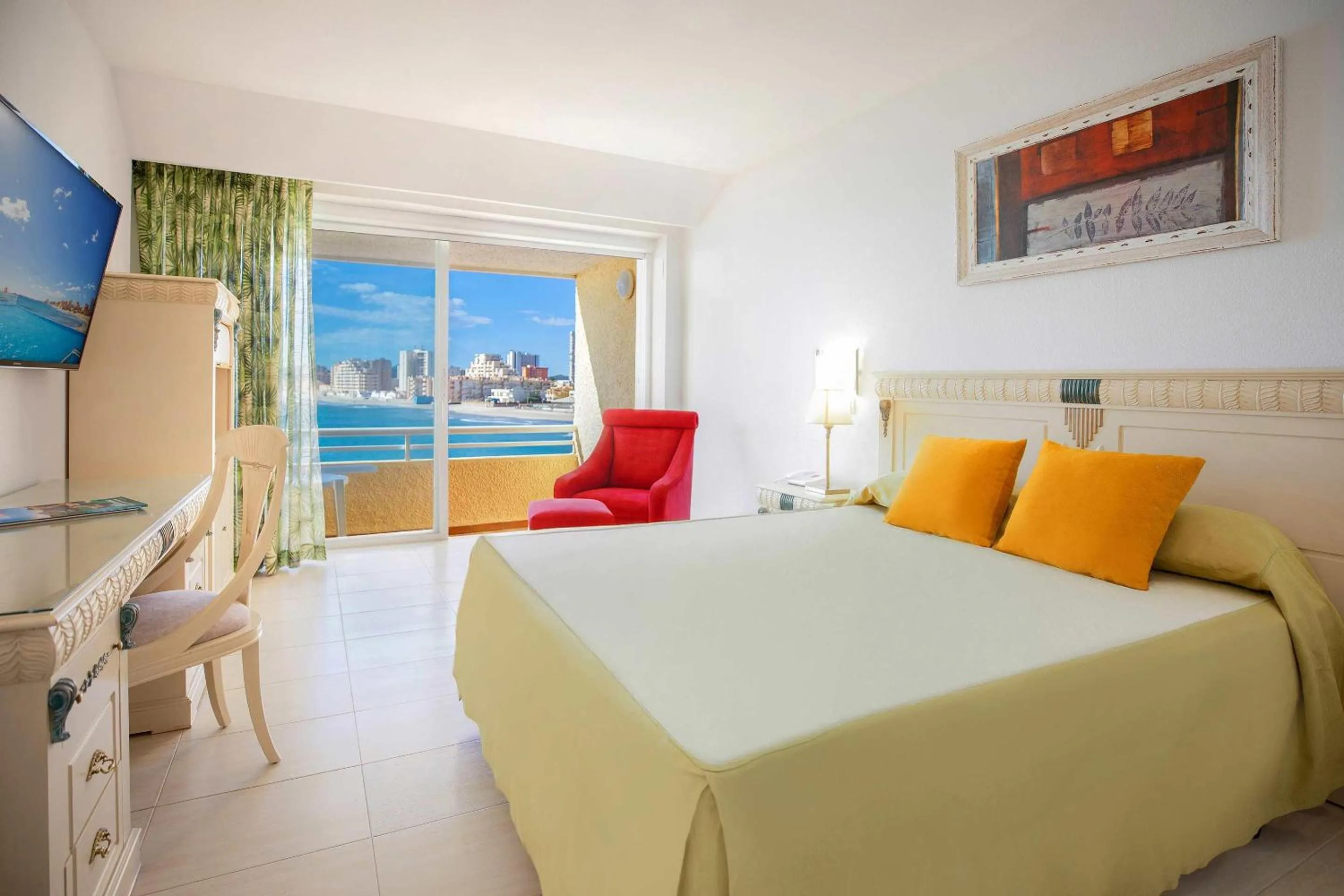 Photo of the whole room, Bed in Hotel Servigroup Galua