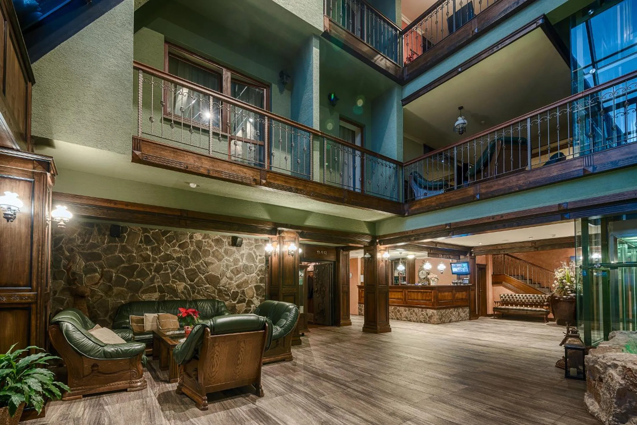 Lobby or reception in APLEND Wellness Hotel Borovica