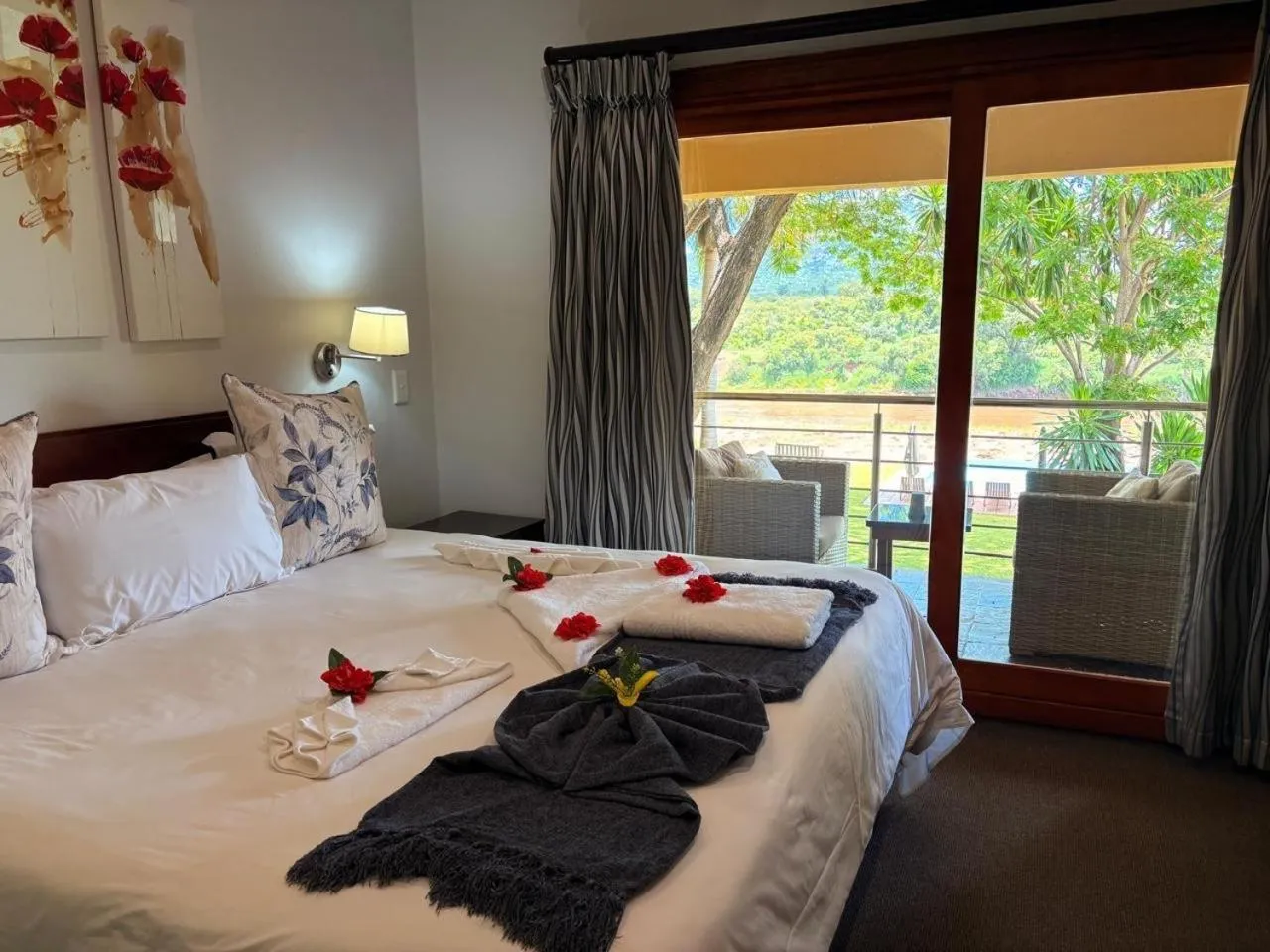 Bed in Rio Vista Lodge