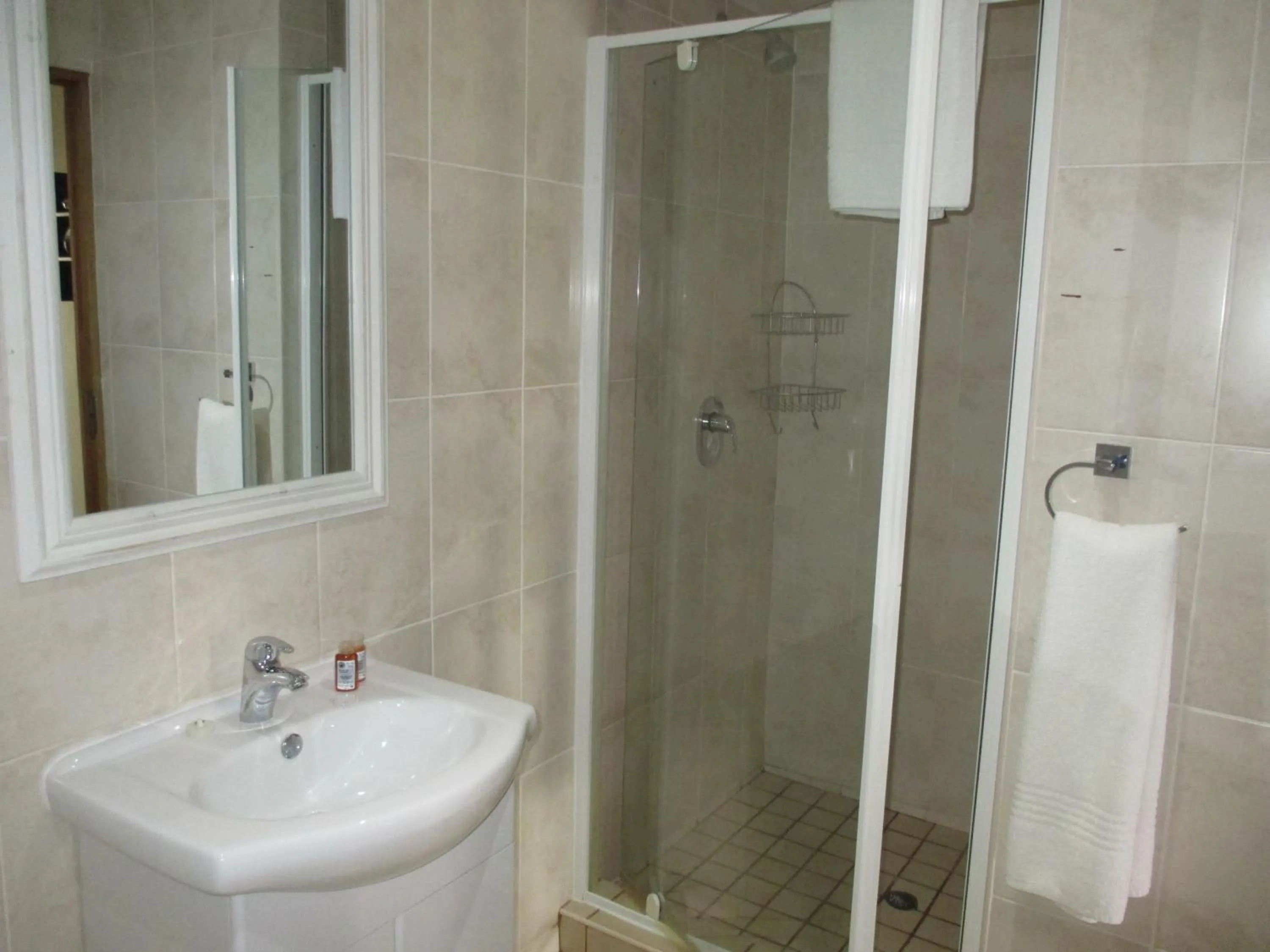 Bathroom in Rio Vista Lodge