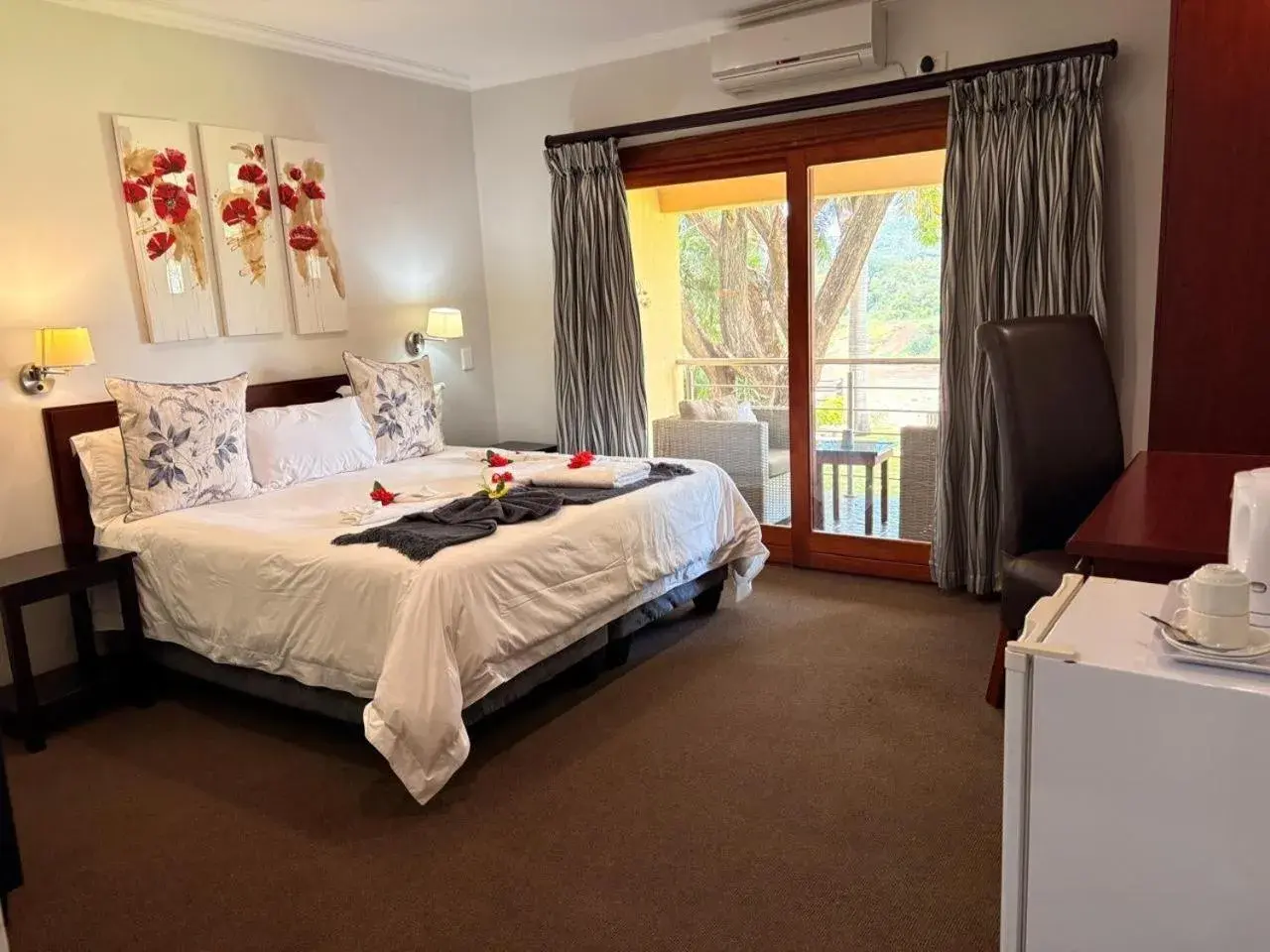 Bed in Rio Vista Lodge Bed in Rio Vista Lodge