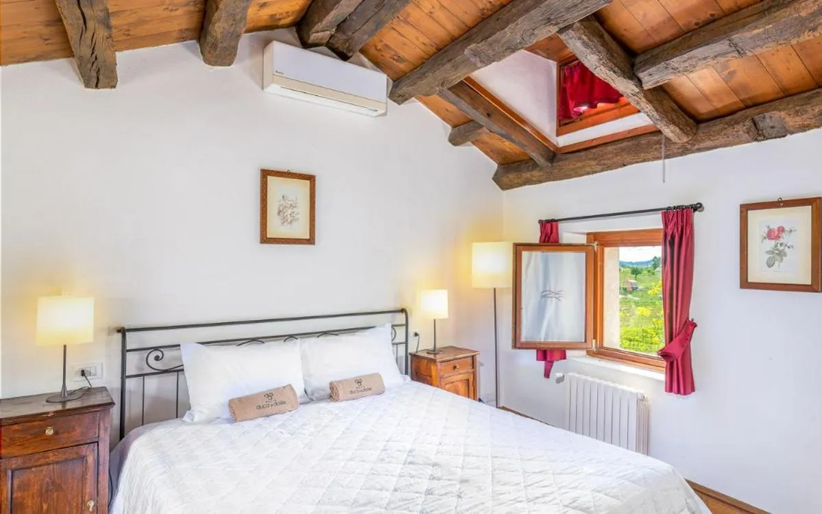 Bed in Duca Di Dolle Wine & Relais