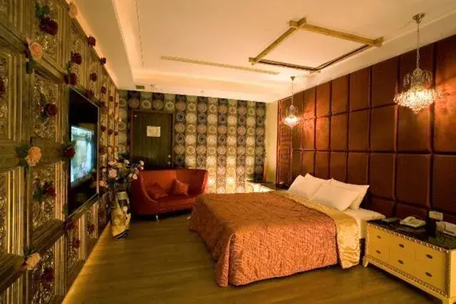 Photo of the whole room, Bed in Chateau Motel & Spa Photo of the whole room, Bed in Chateau Motel & Spa