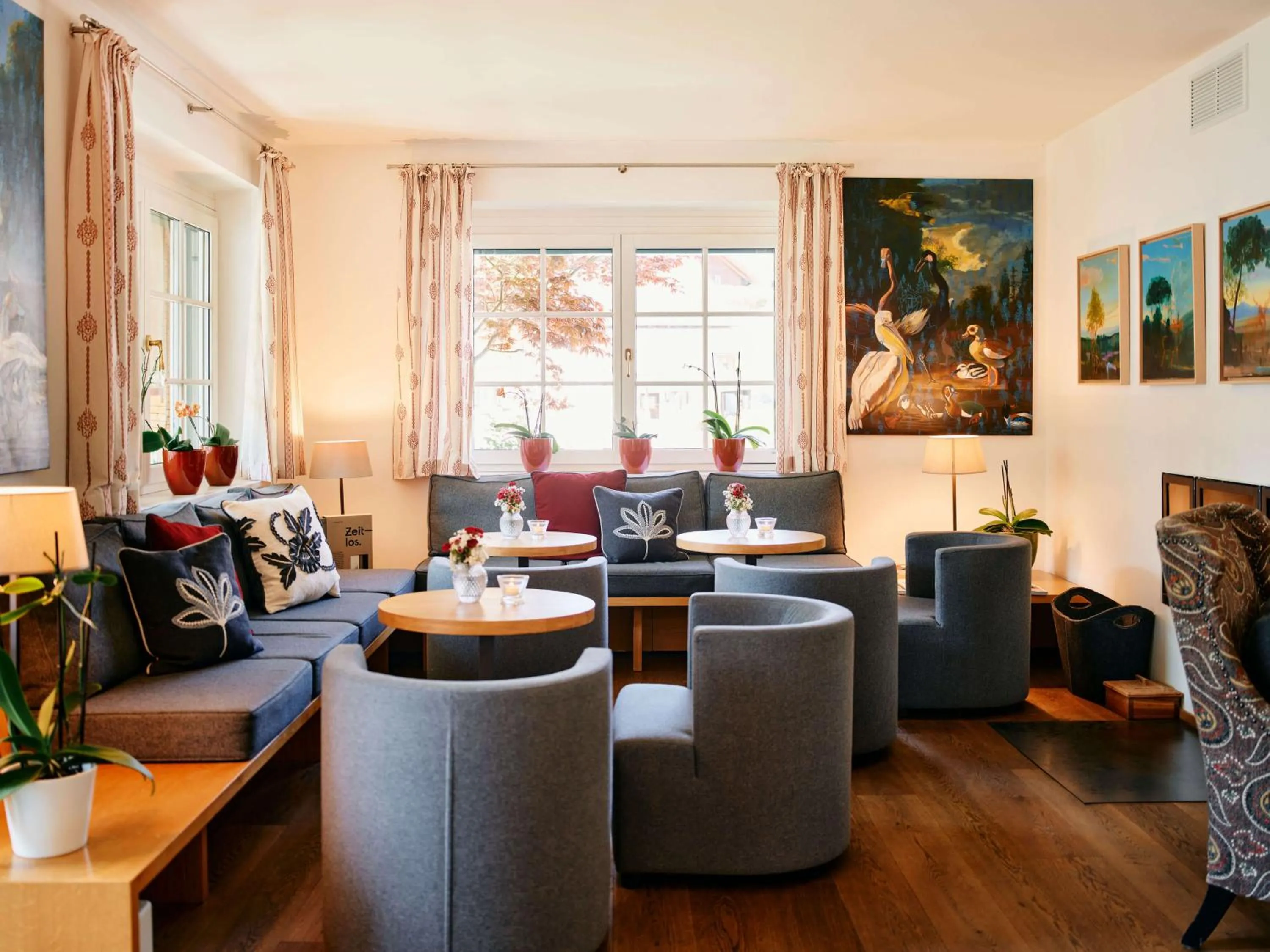 Lobby or reception in TAUROA Seehotel Grundlsee