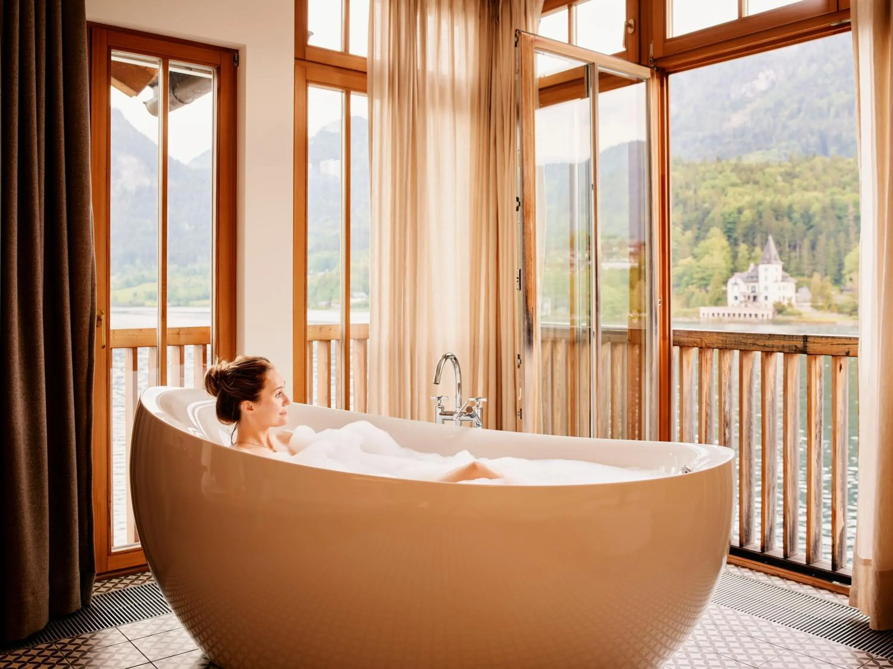 View (from property/room) in TAUROA Seehotel Grundlsee View (from property/room) in TAUROA Seehotel Grundlsee