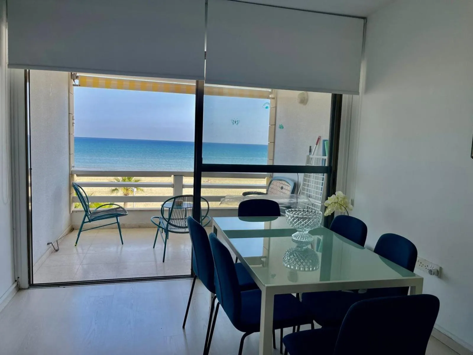 Sea View Suite in Makenzy