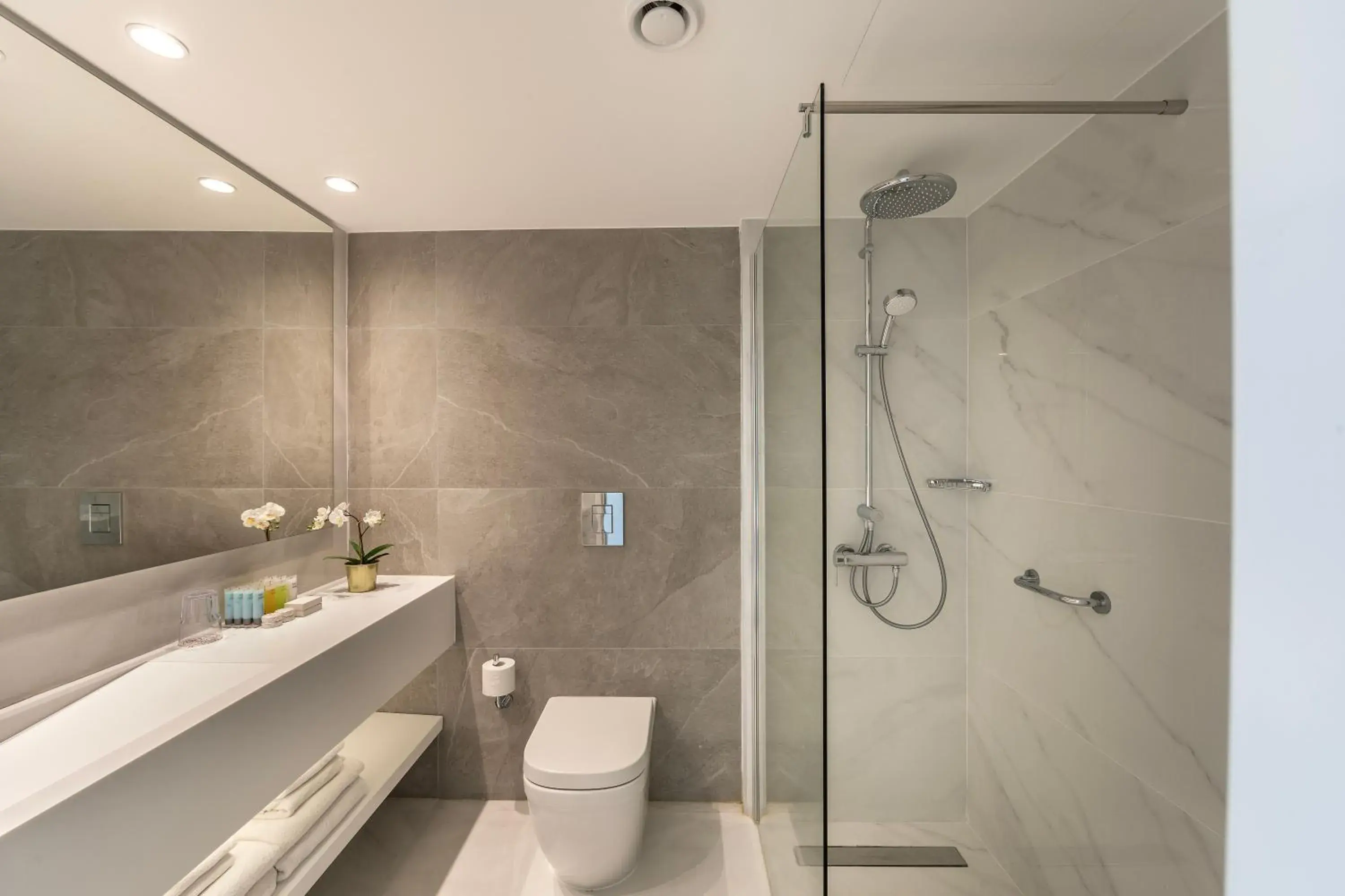 Shower, Bathroom in Pavlo Napa Beach Hotel
