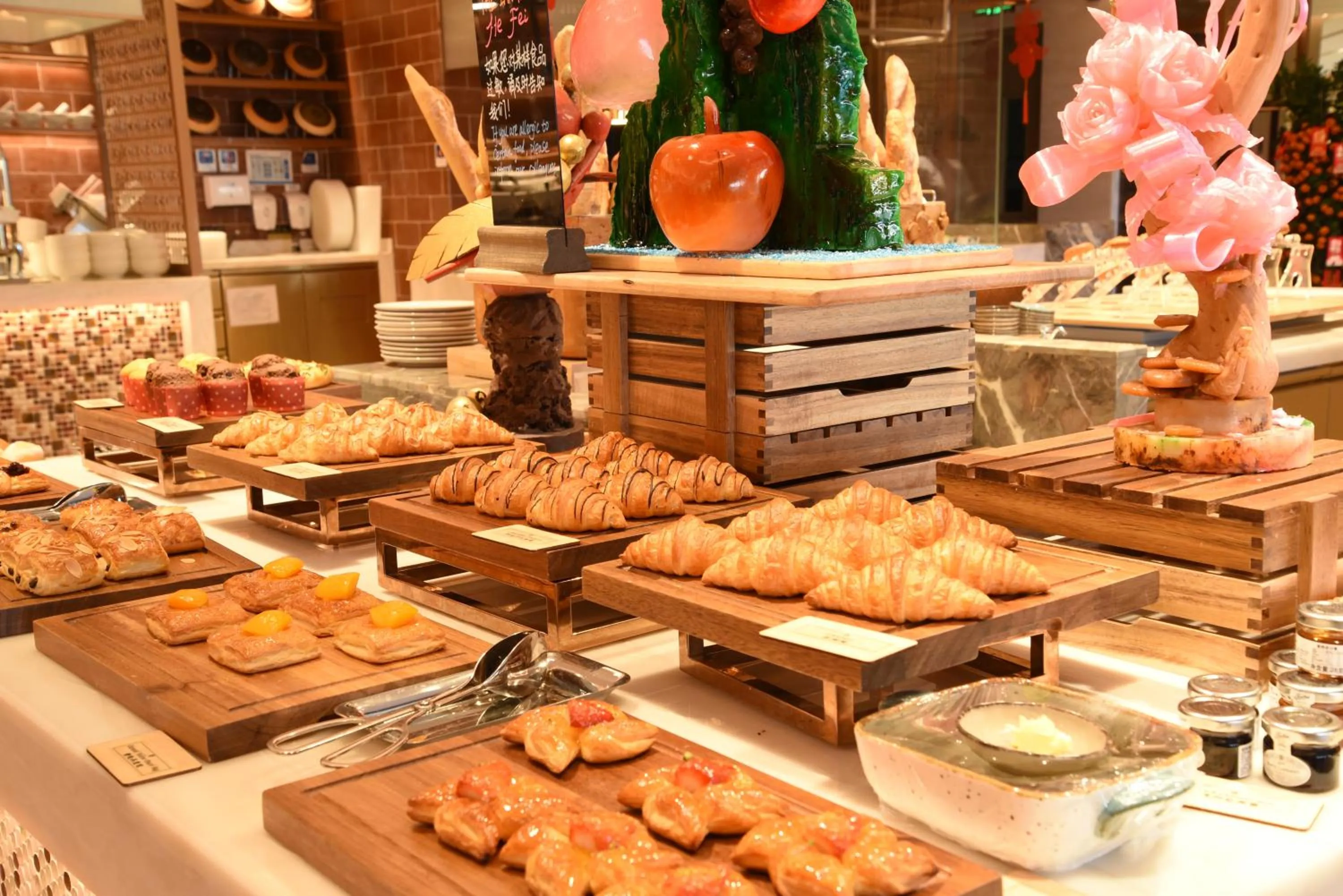 Breakfast in The Langham, Hefei