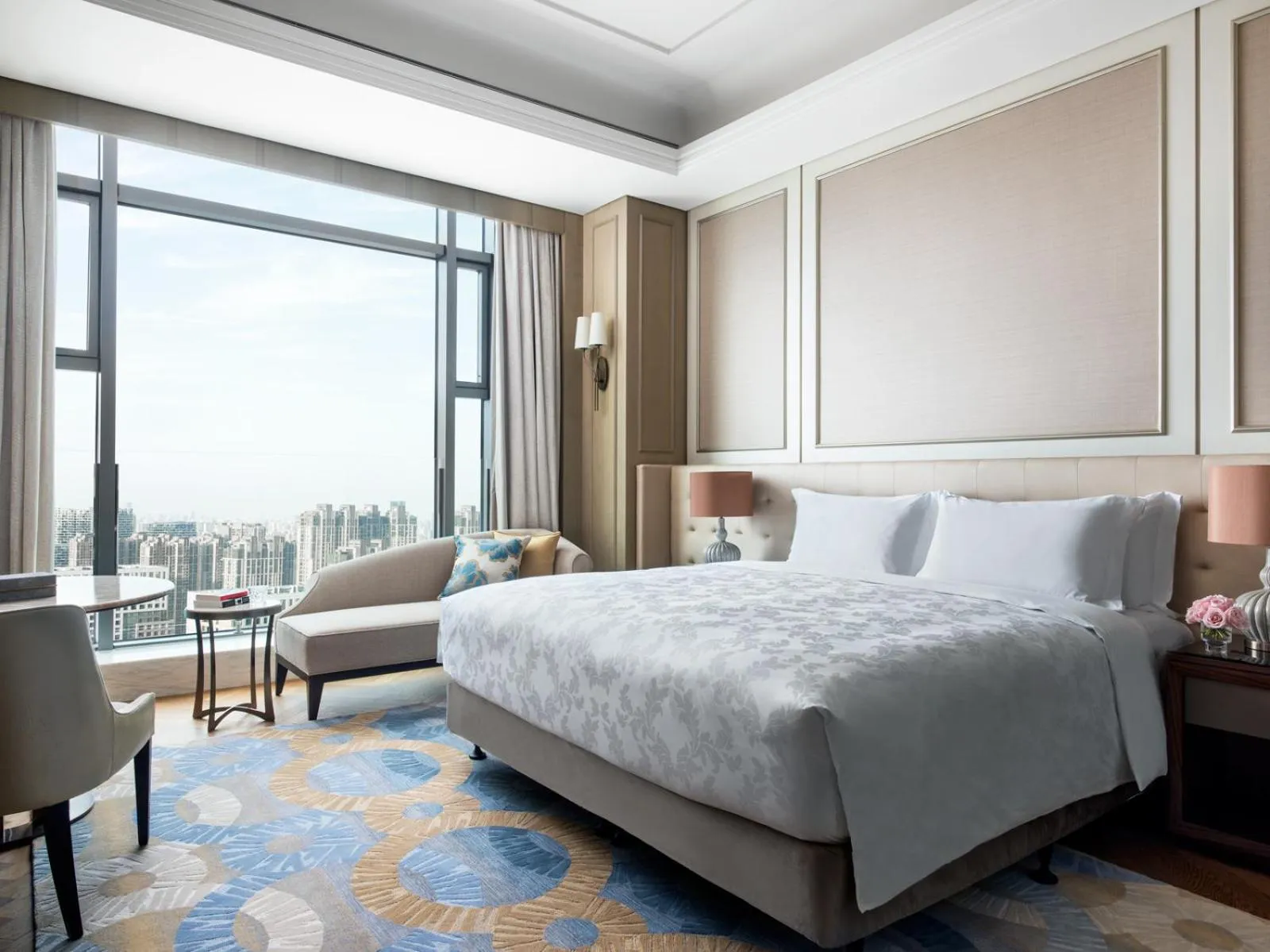 Bedroom, Bed in The Langham, Hefei