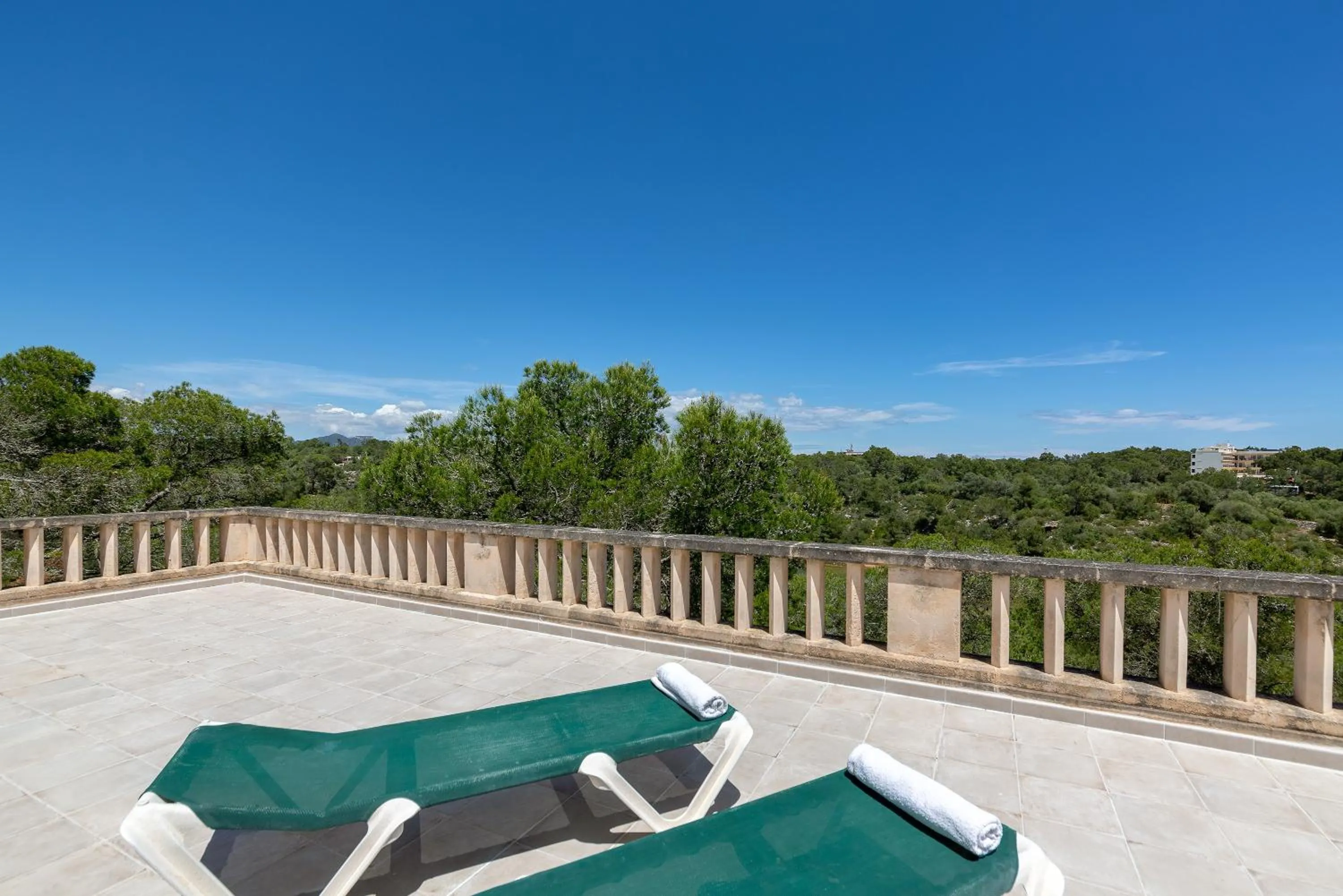Property building in Villa Rosa