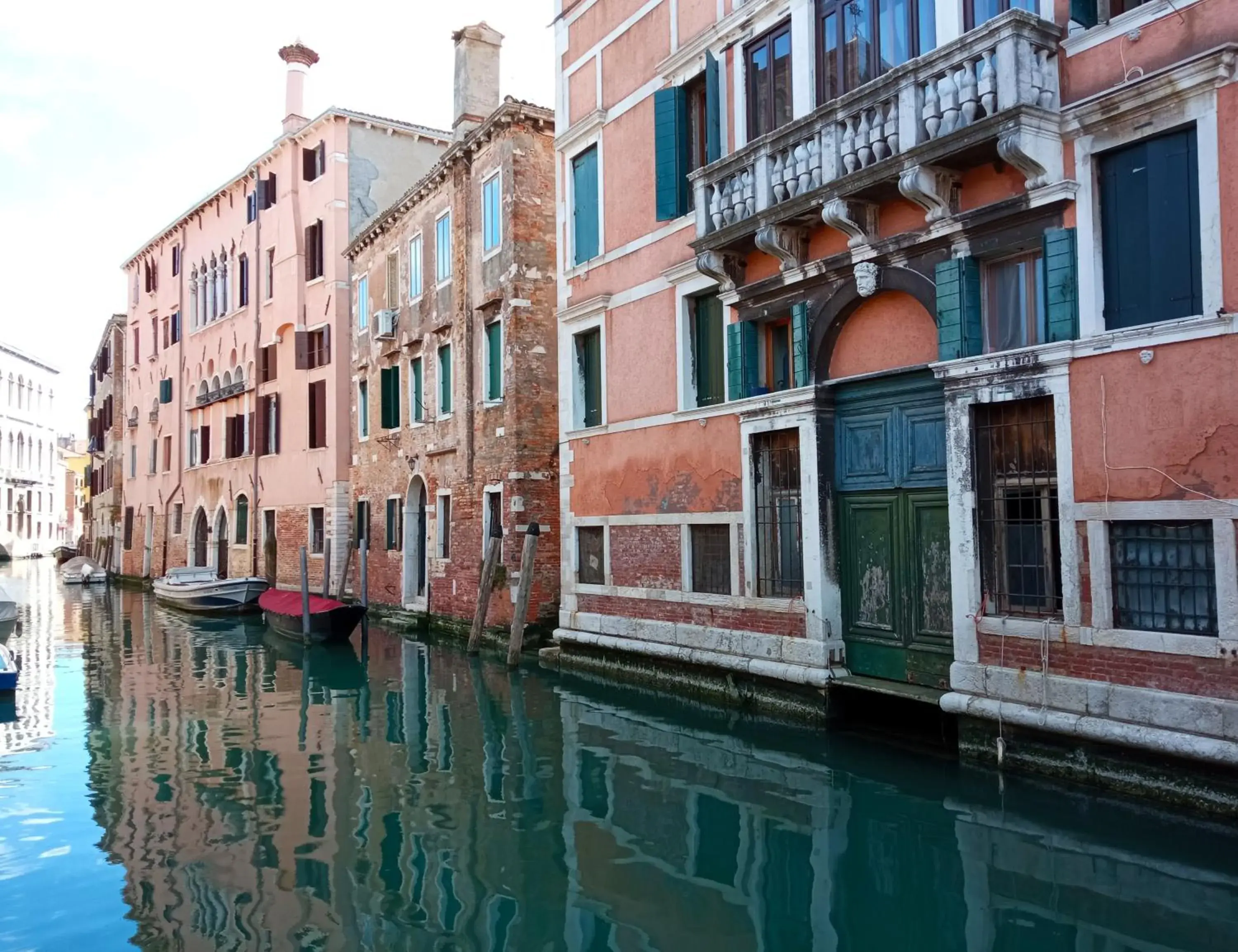 Twin Room with Shared Bathroom in Ostello S. Fosca - CPU Venice Hostels Twin Room with Shared Bathroom in Ostello S. Fosca - CPU Venice Hostels