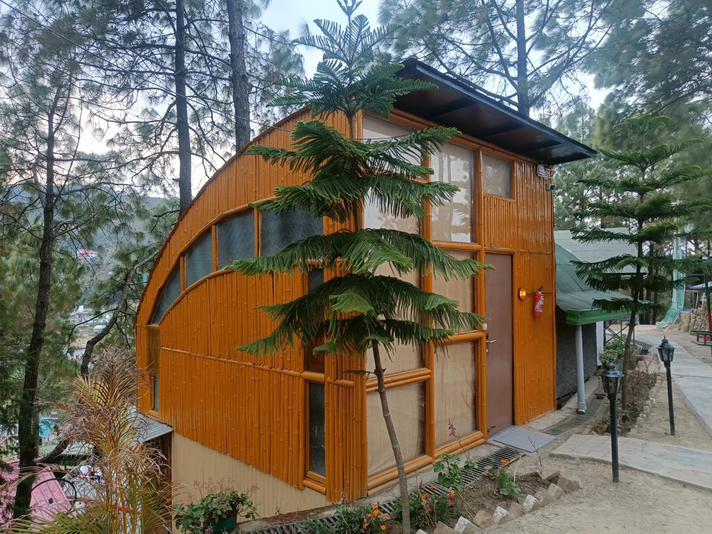 Garden view in Zone Connect by The Park, Lansdowne